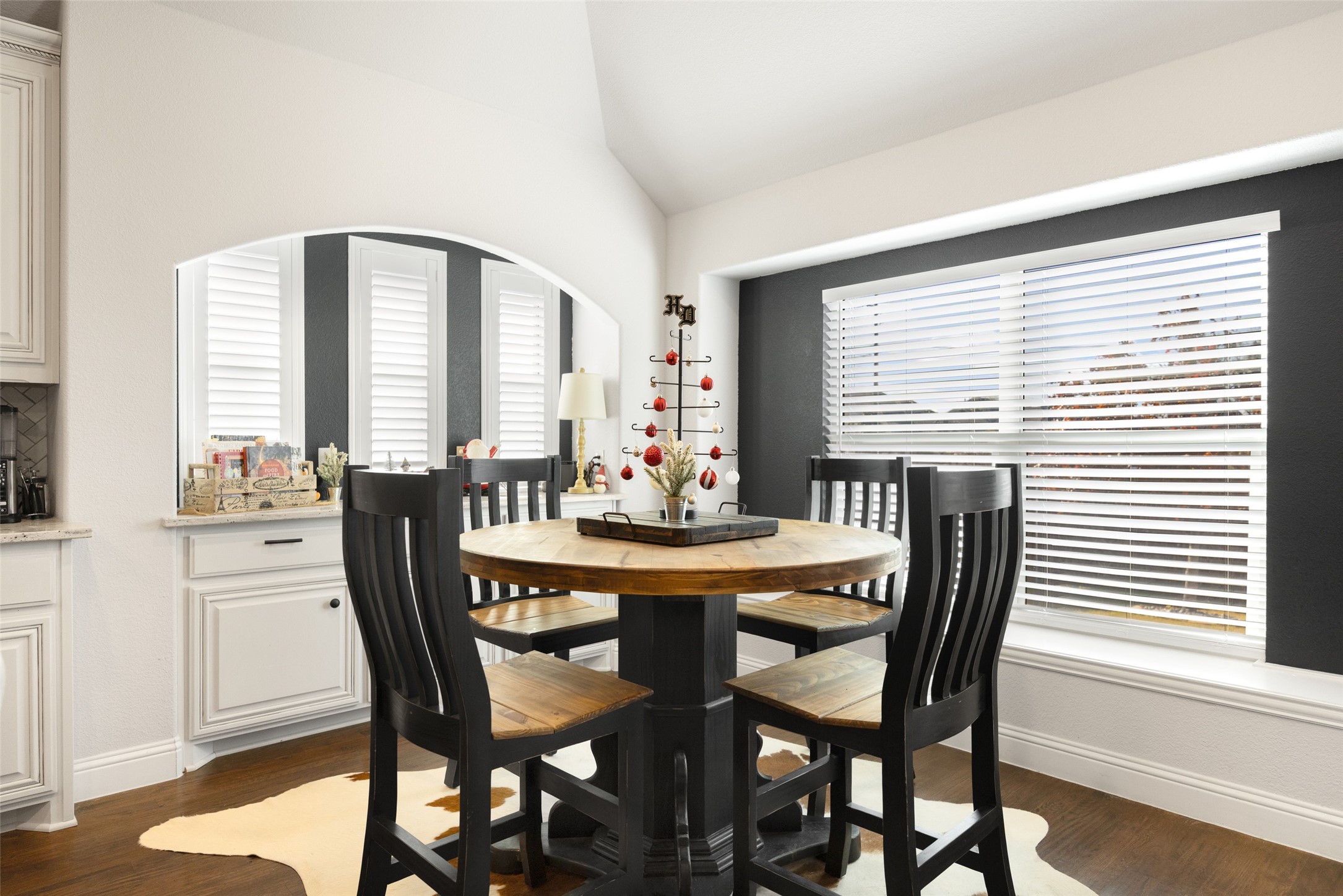 1802 Emerald Vista Boulevard