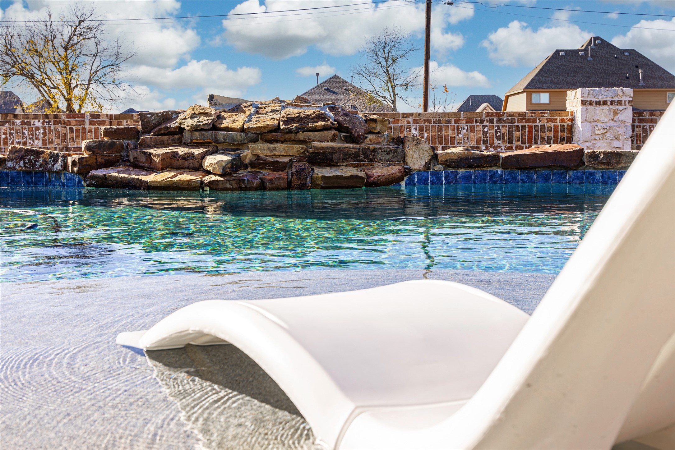 1802 Emerald Vista Boulevard