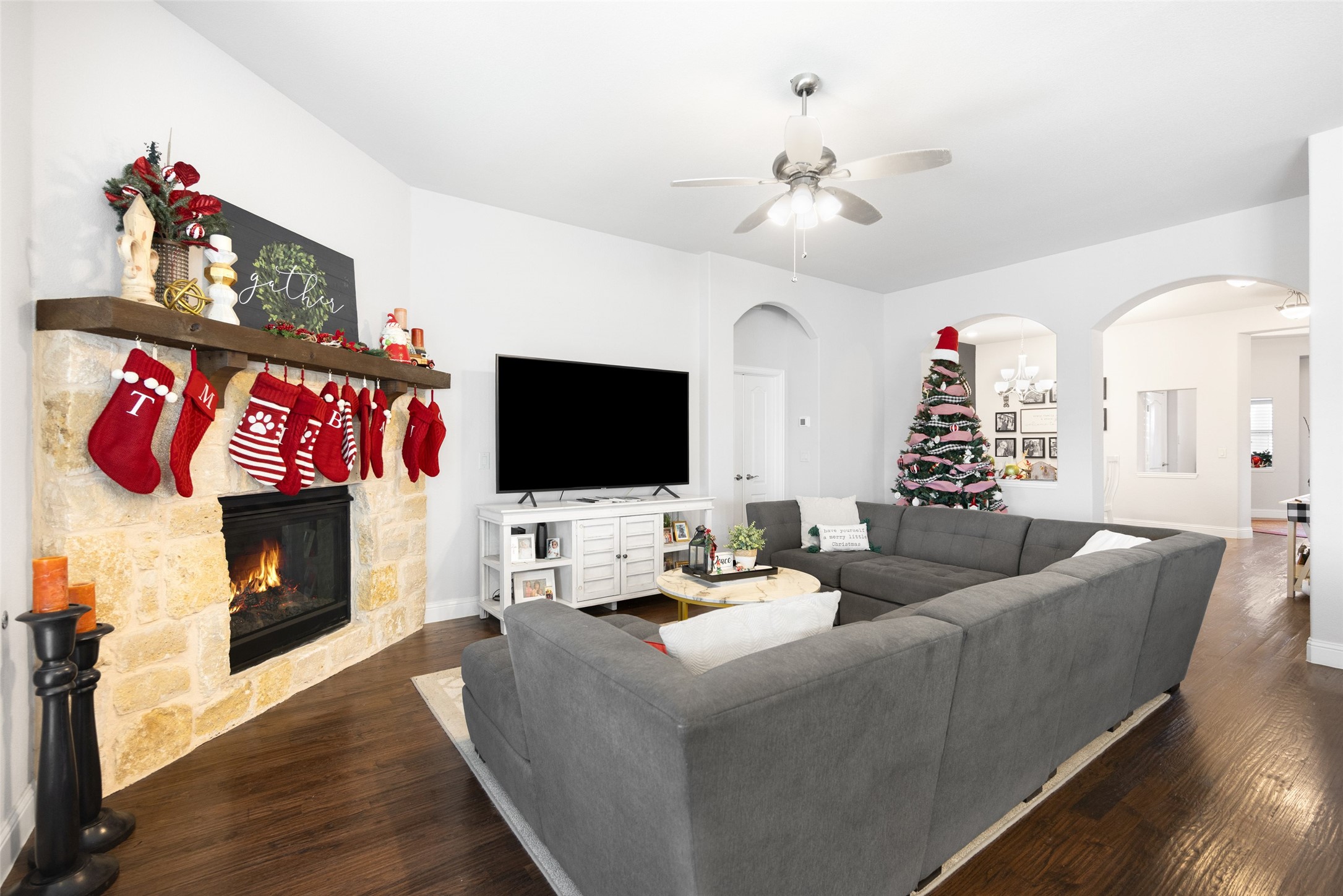 1802 Emerald Vista Boulevard