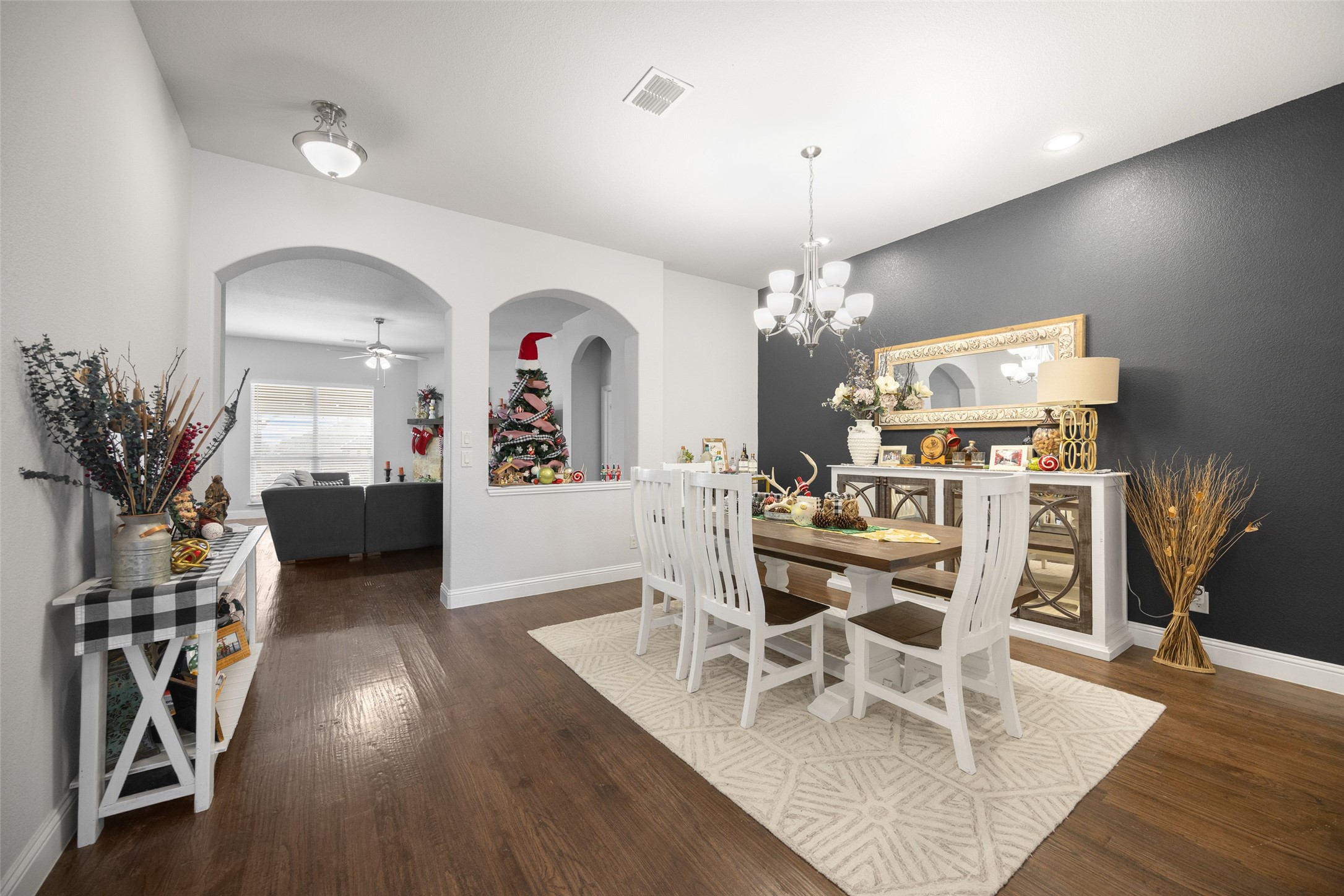 1802 Emerald Vista Boulevard