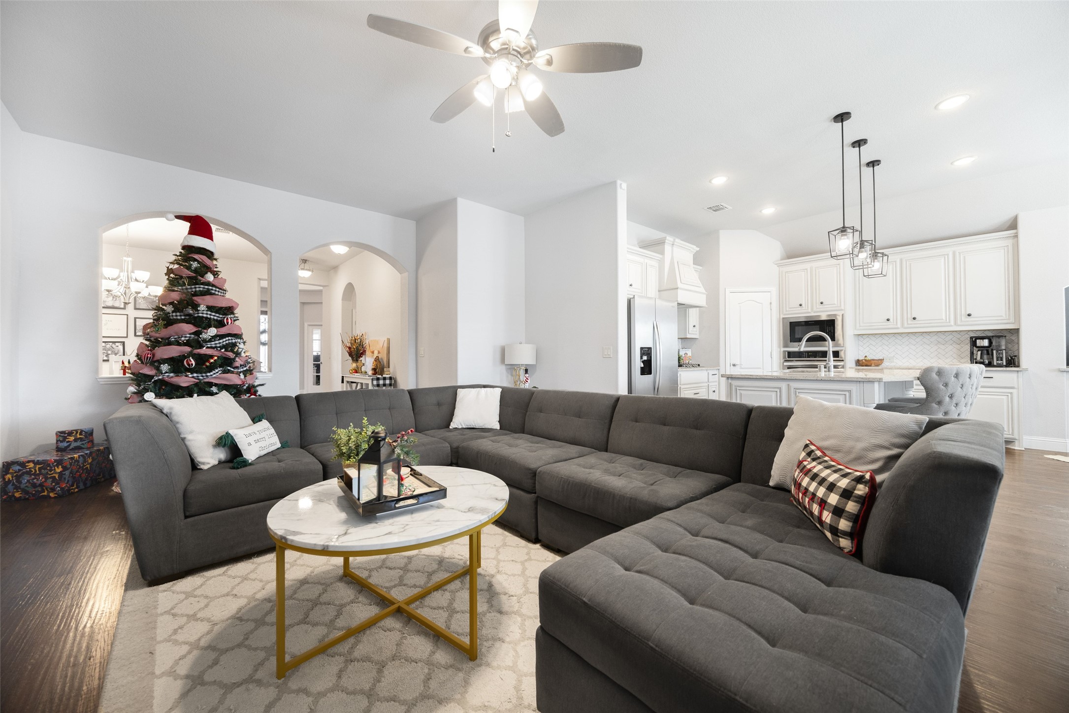 1802 Emerald Vista Boulevard