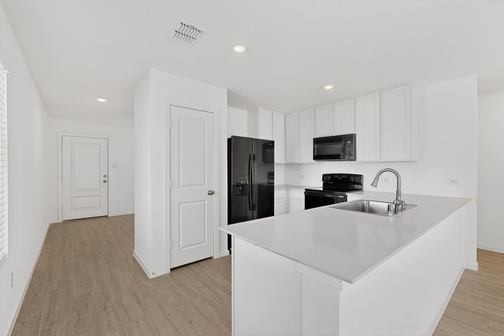 6734 Highlands Street