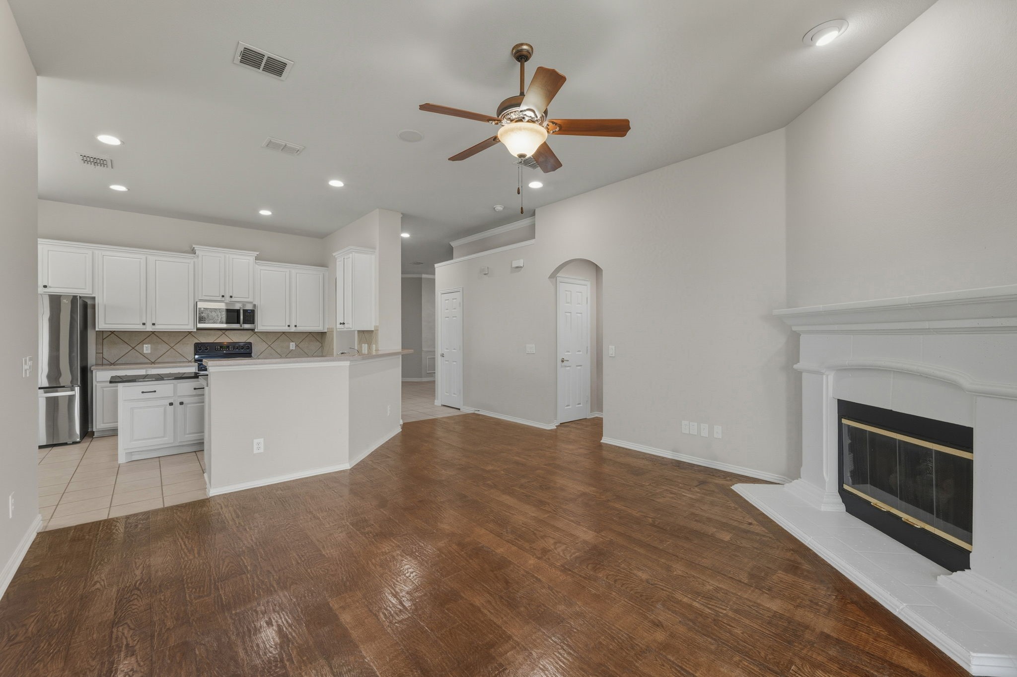 932 Winged Foot Drive