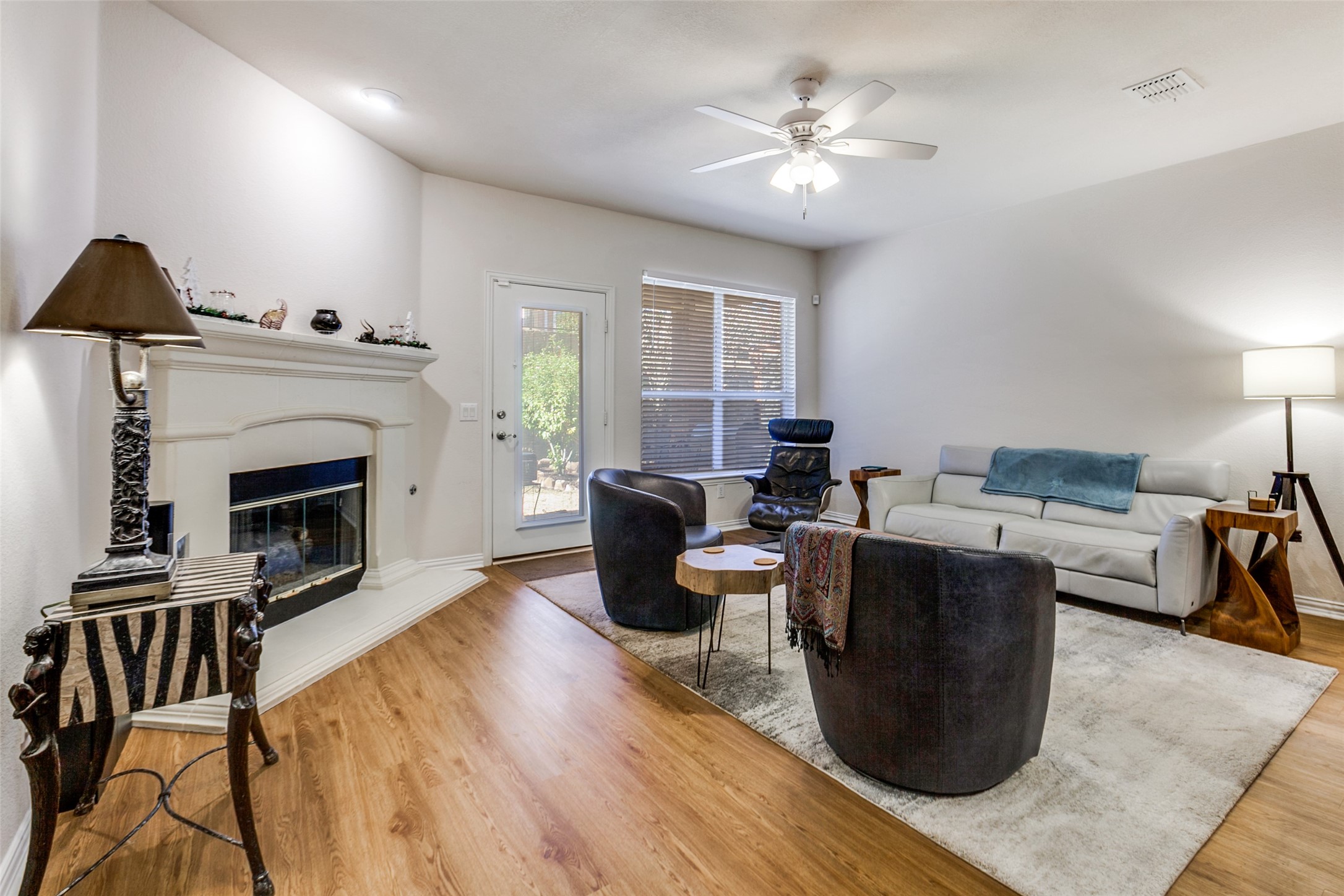 906 Grand Cypress Lane