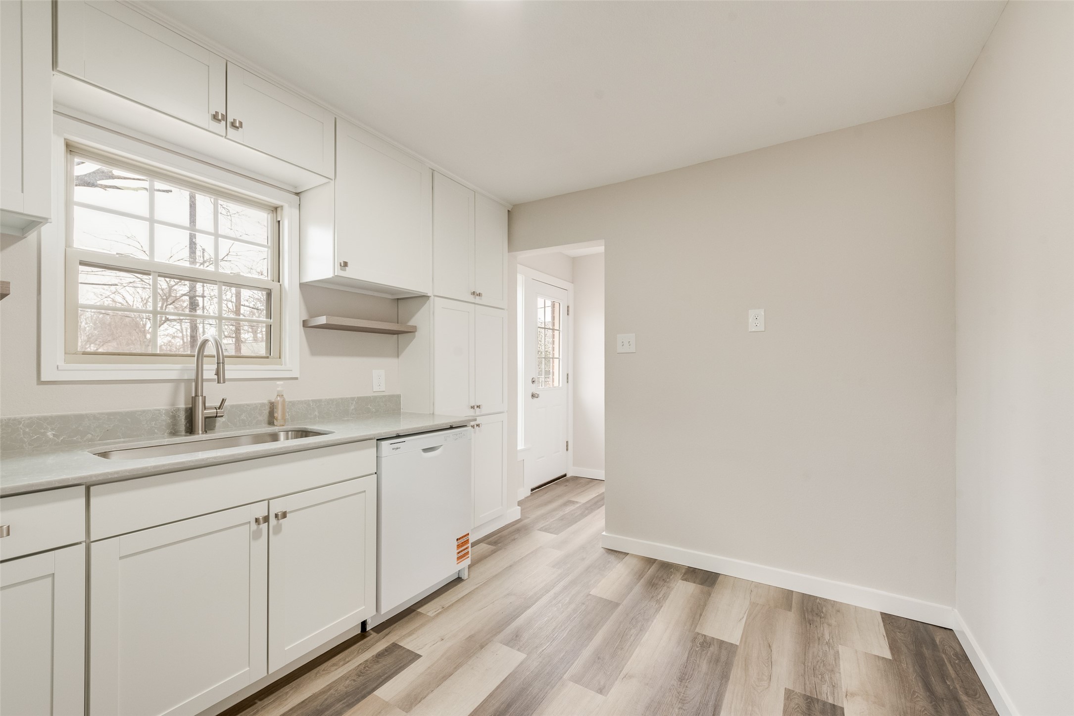 1405 Inwood Boulevard