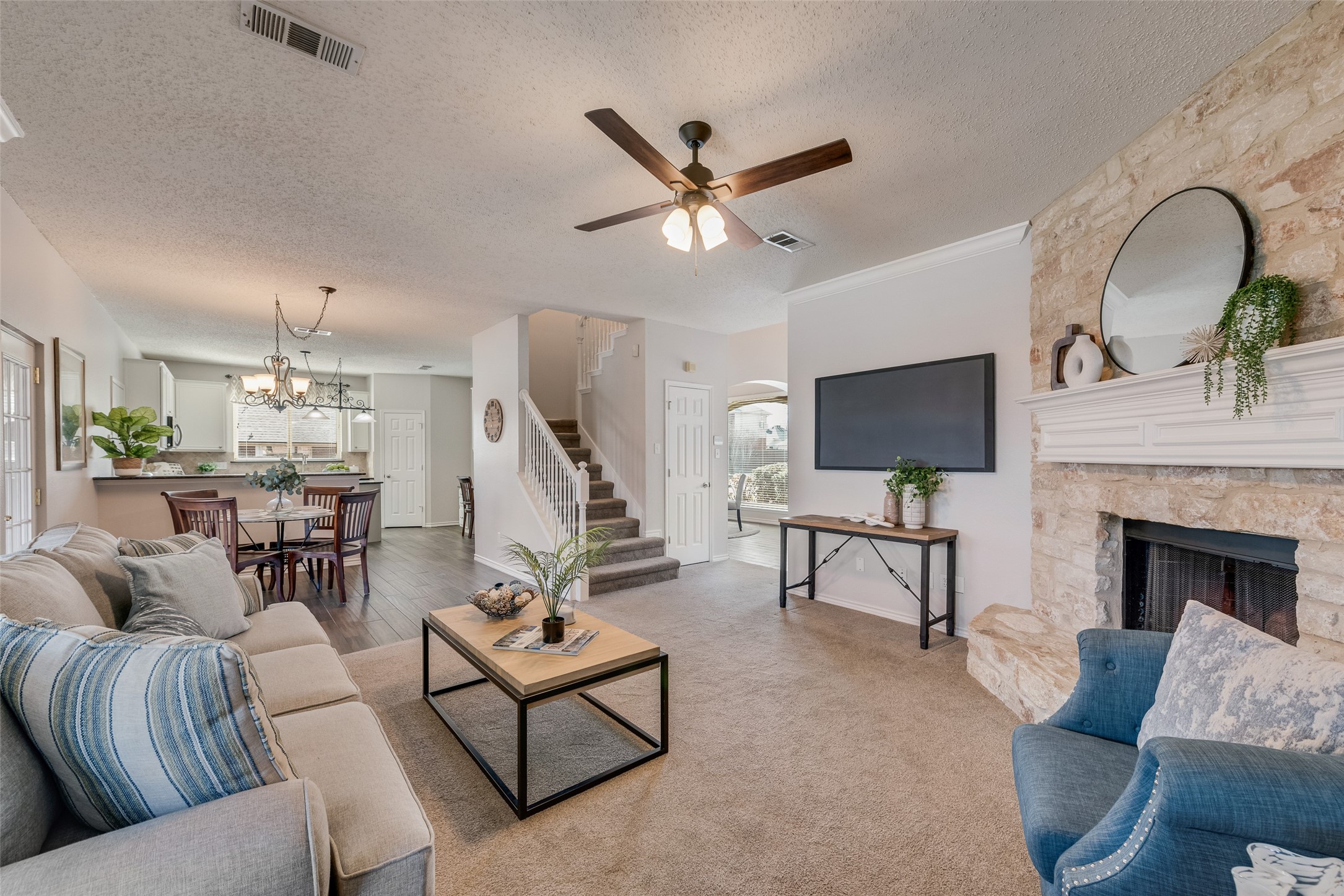 1201 Christopher Lane