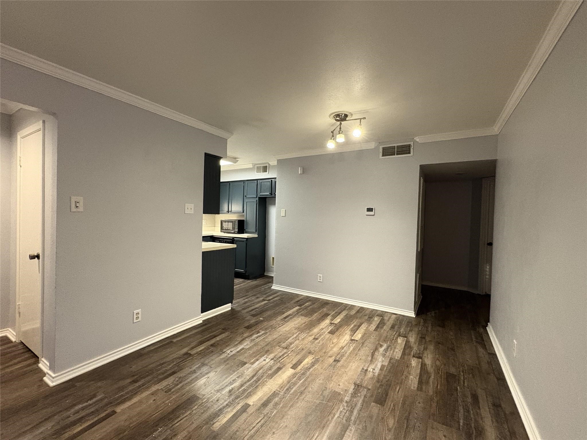 5902 Marvin Loving Drive 204