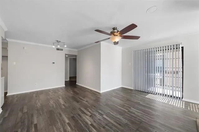 5902 Marvin Loving Drive 204