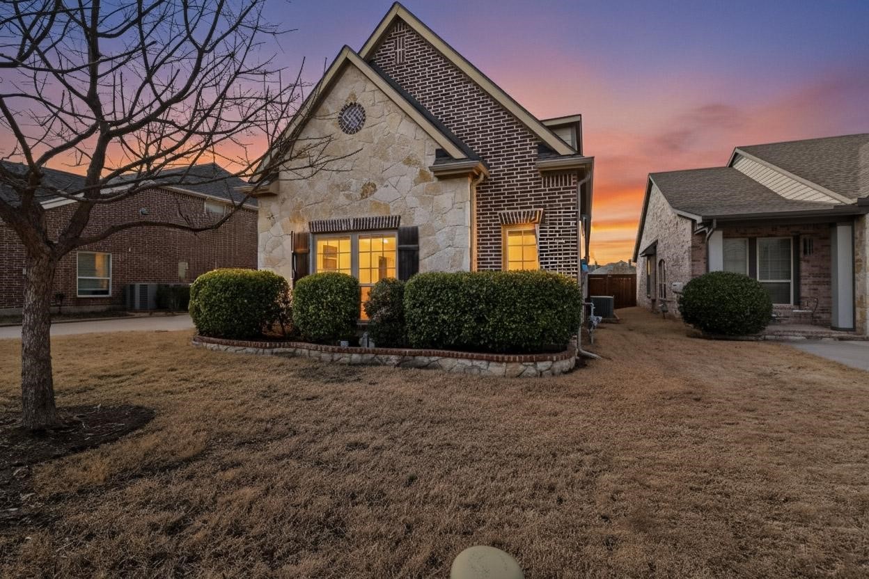 7625 Ridgedale Court