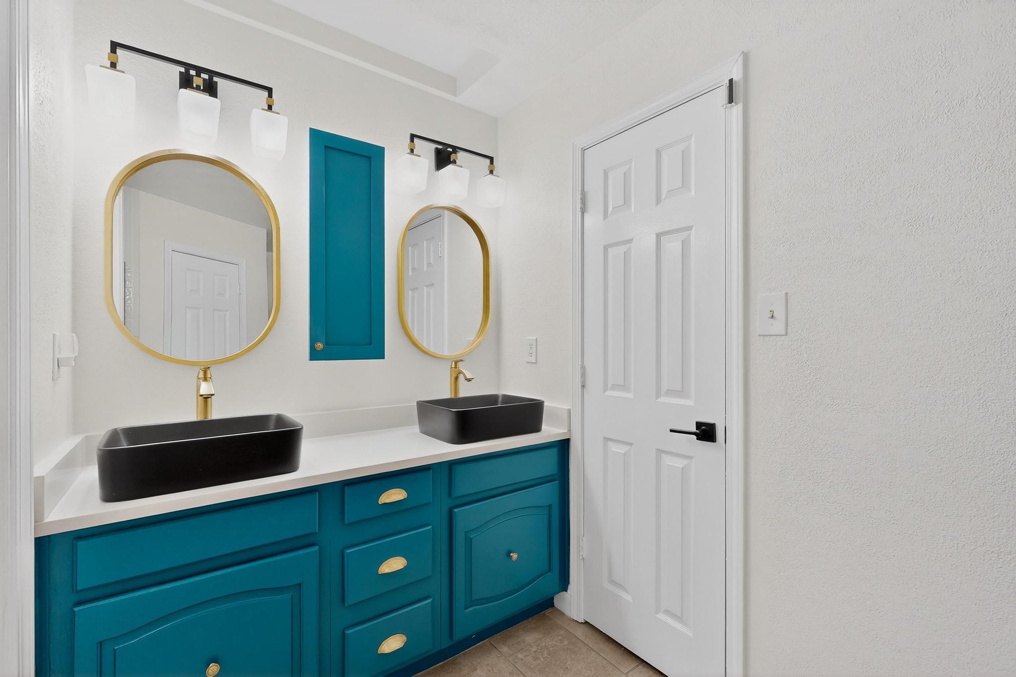 3016 Matterhorn Drive