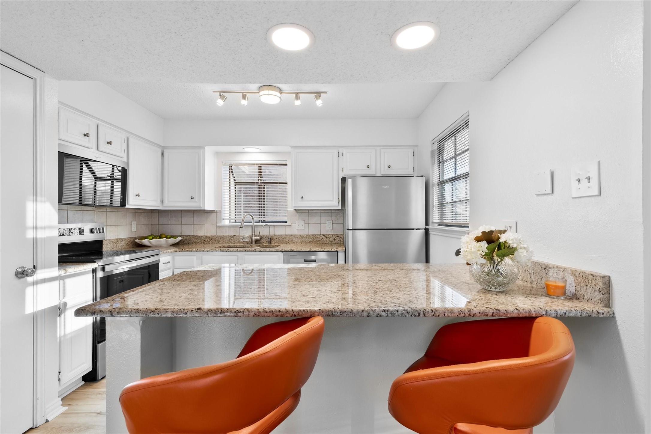 15221 Berry Trail 807
