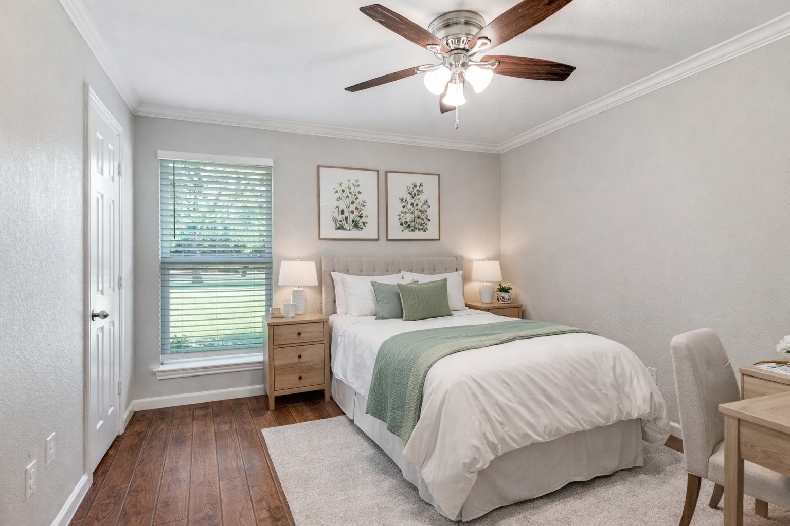 5404 Elisa Lane