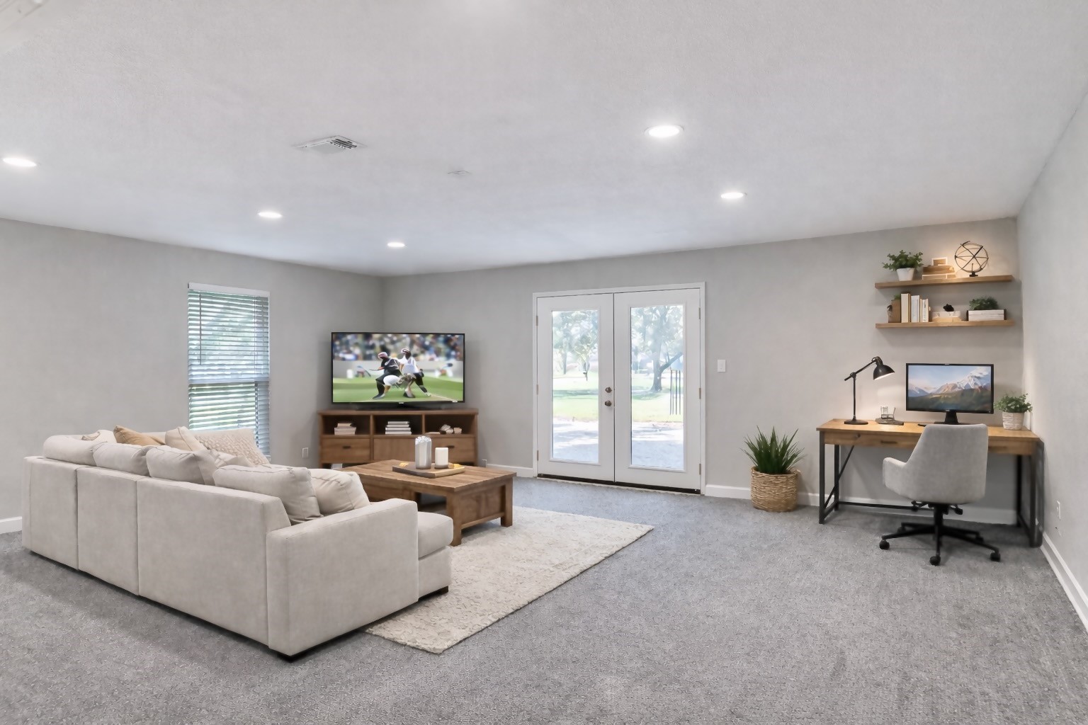 5404 Elisa Lane
