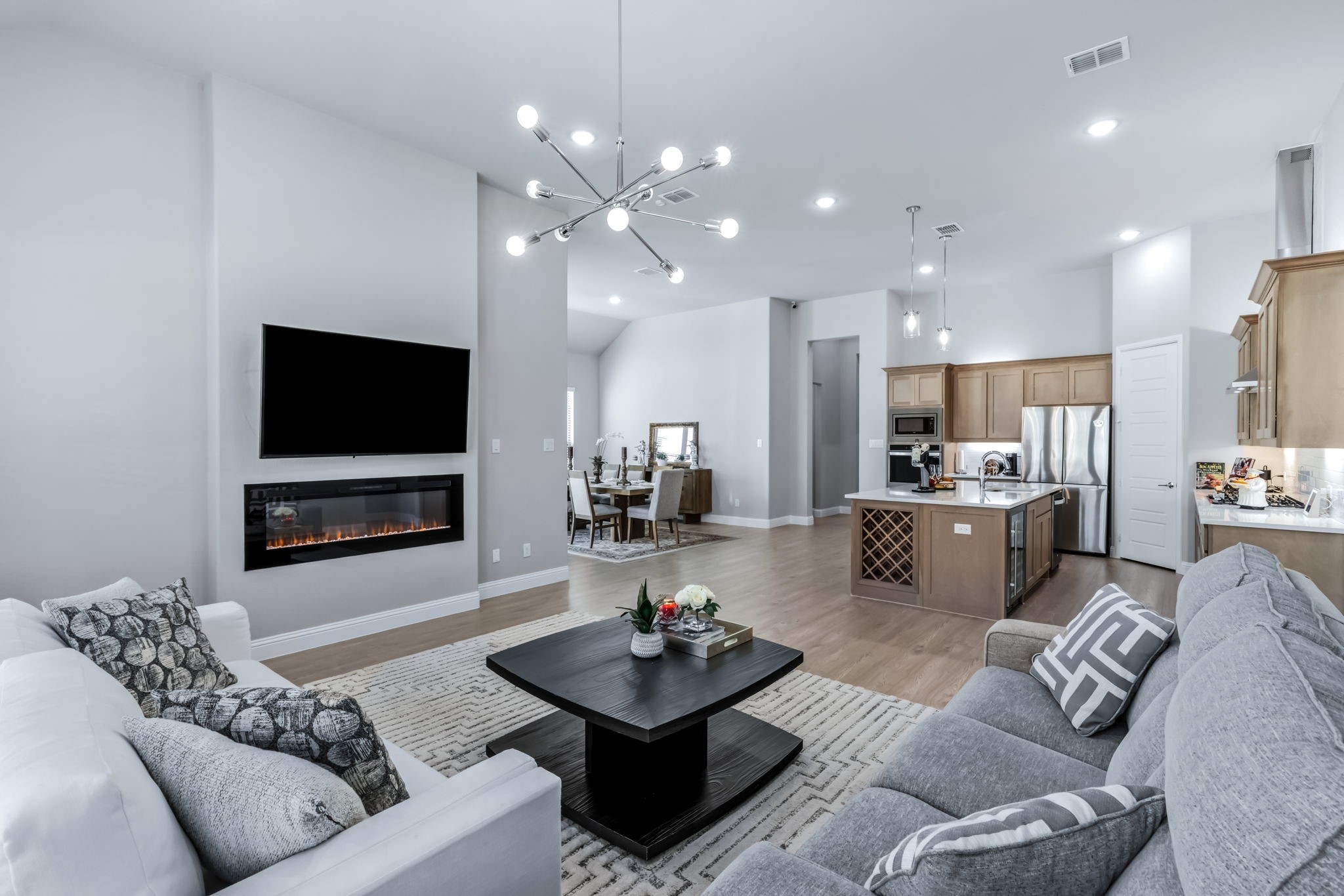 1302 Shorefront Drive