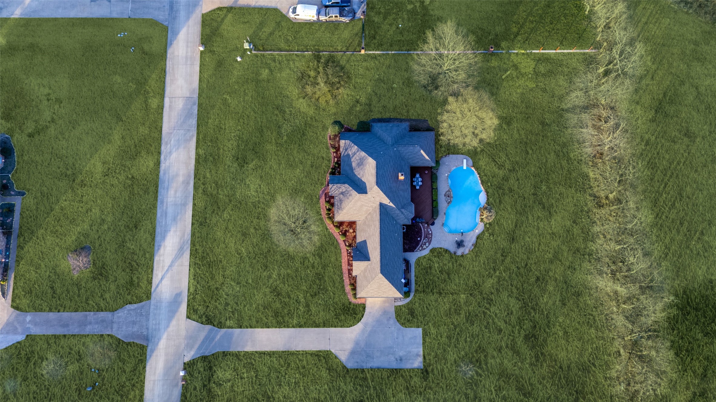 10461 Bradley Circle