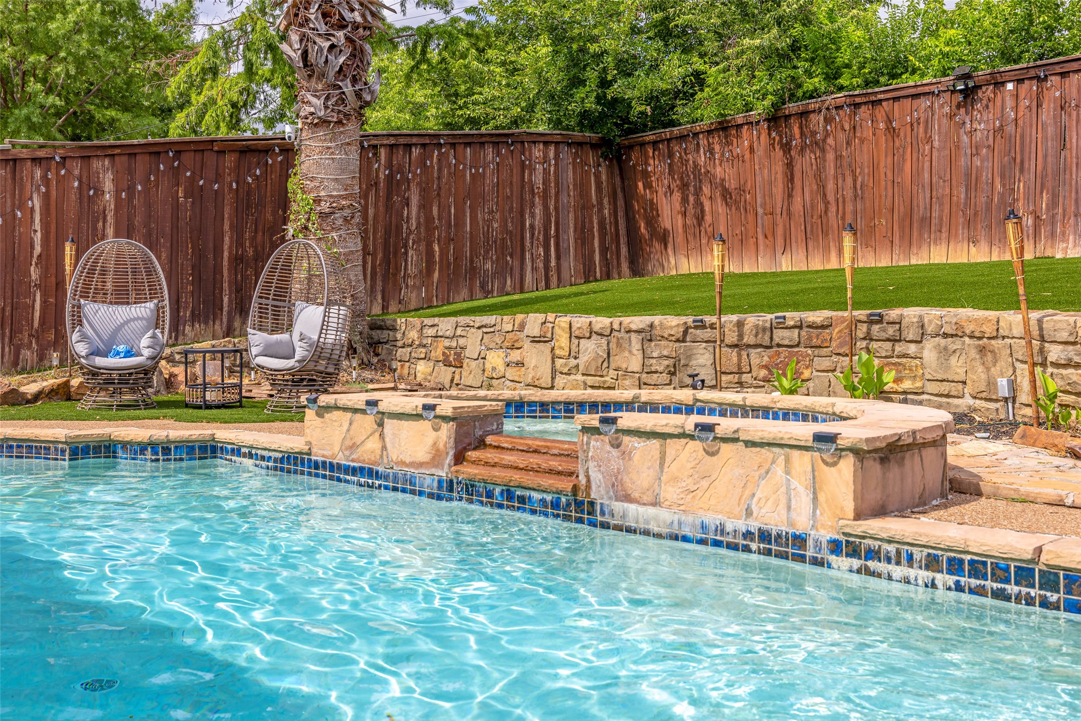 9427 Vista Circle