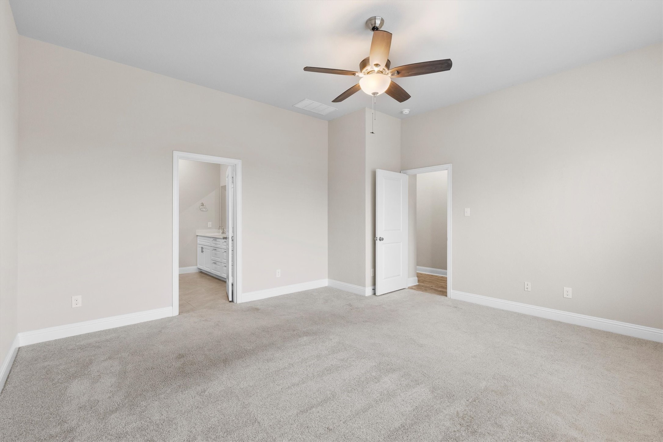 576 Spruce Trail