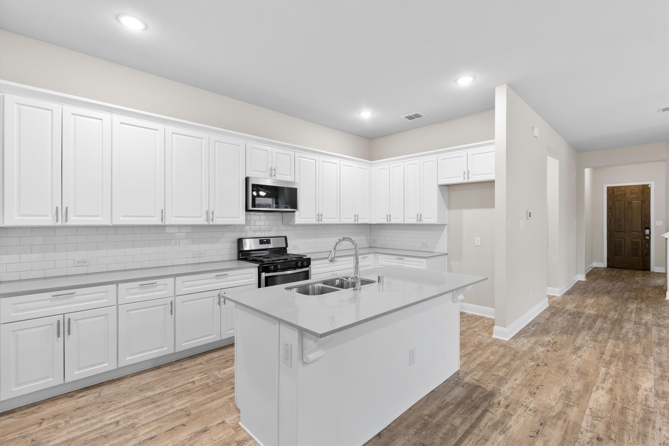 576 Spruce Trail