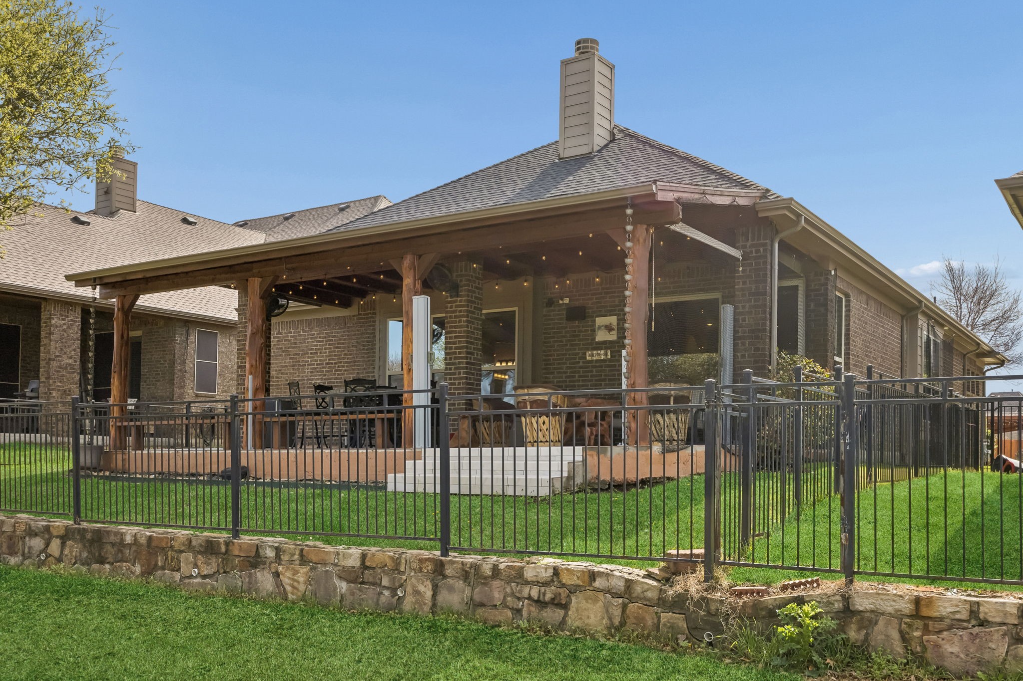 420 Heritage Lane