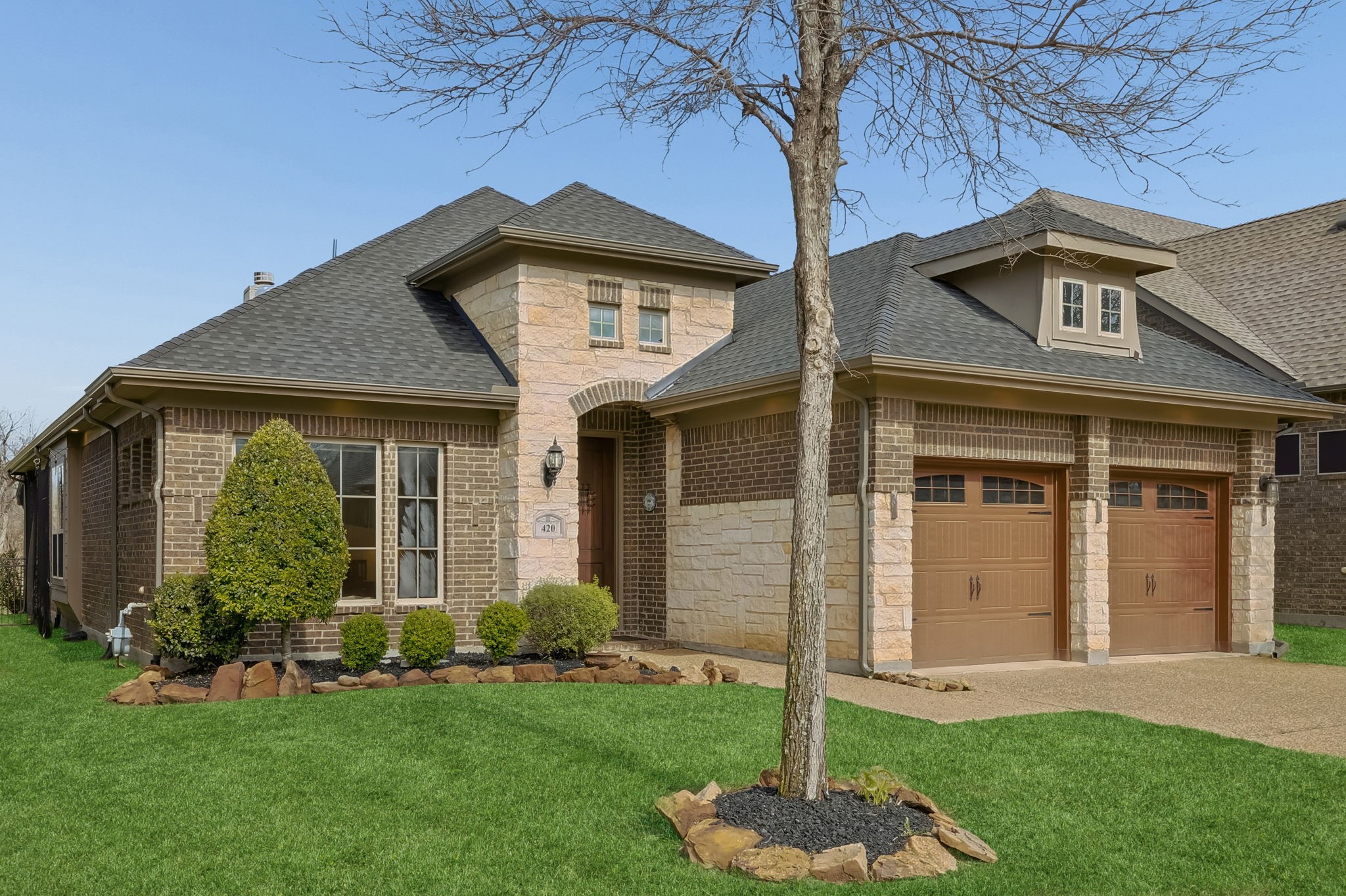 420 Heritage Lane