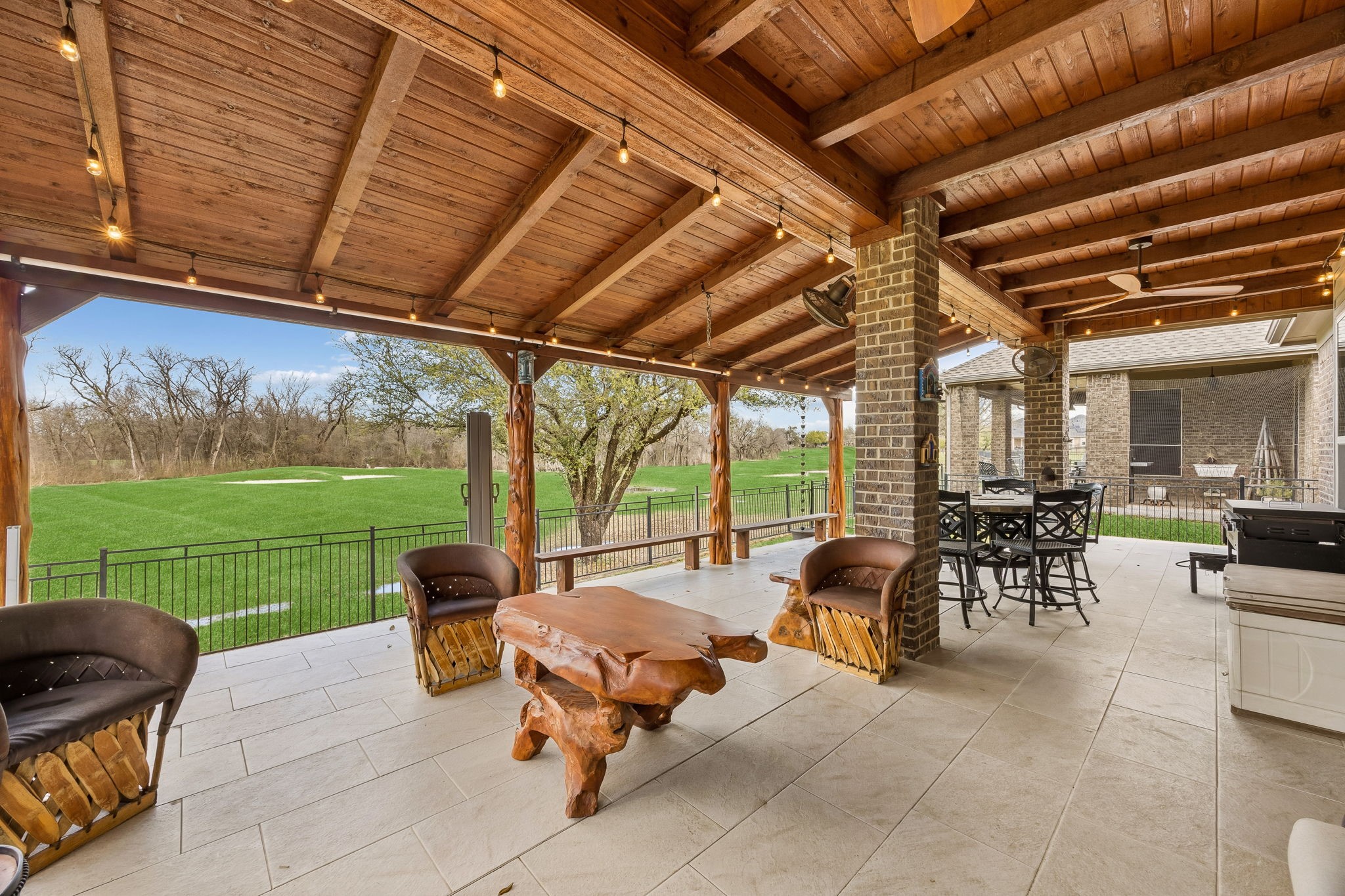 420 Heritage Lane