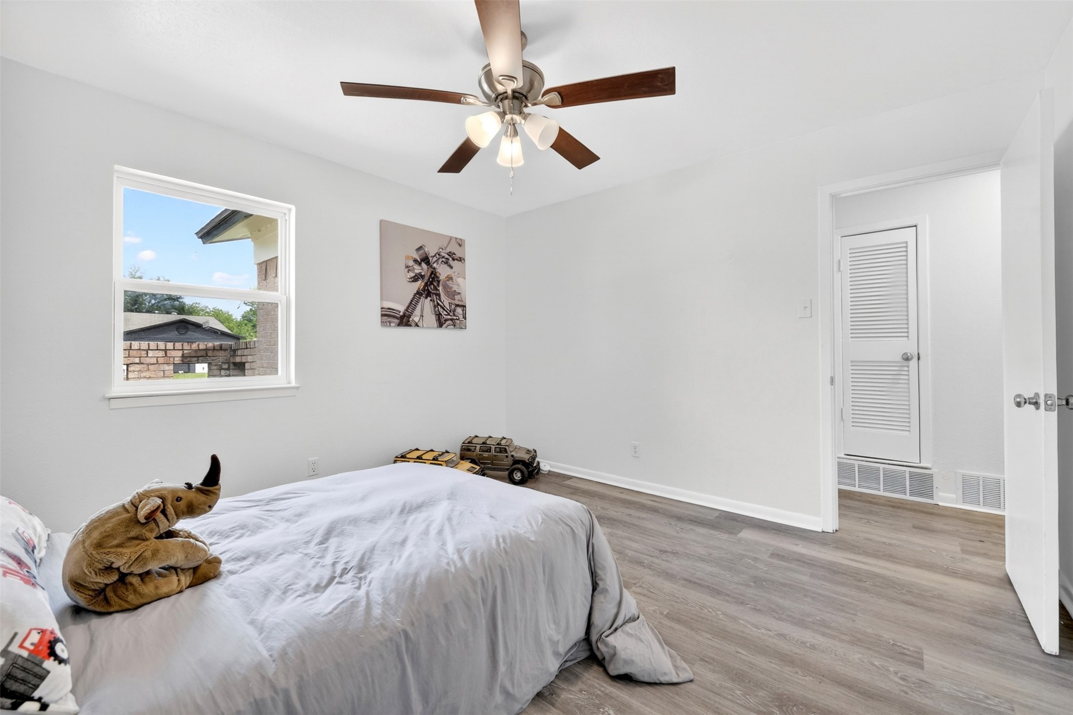 6412 Embassy Drive