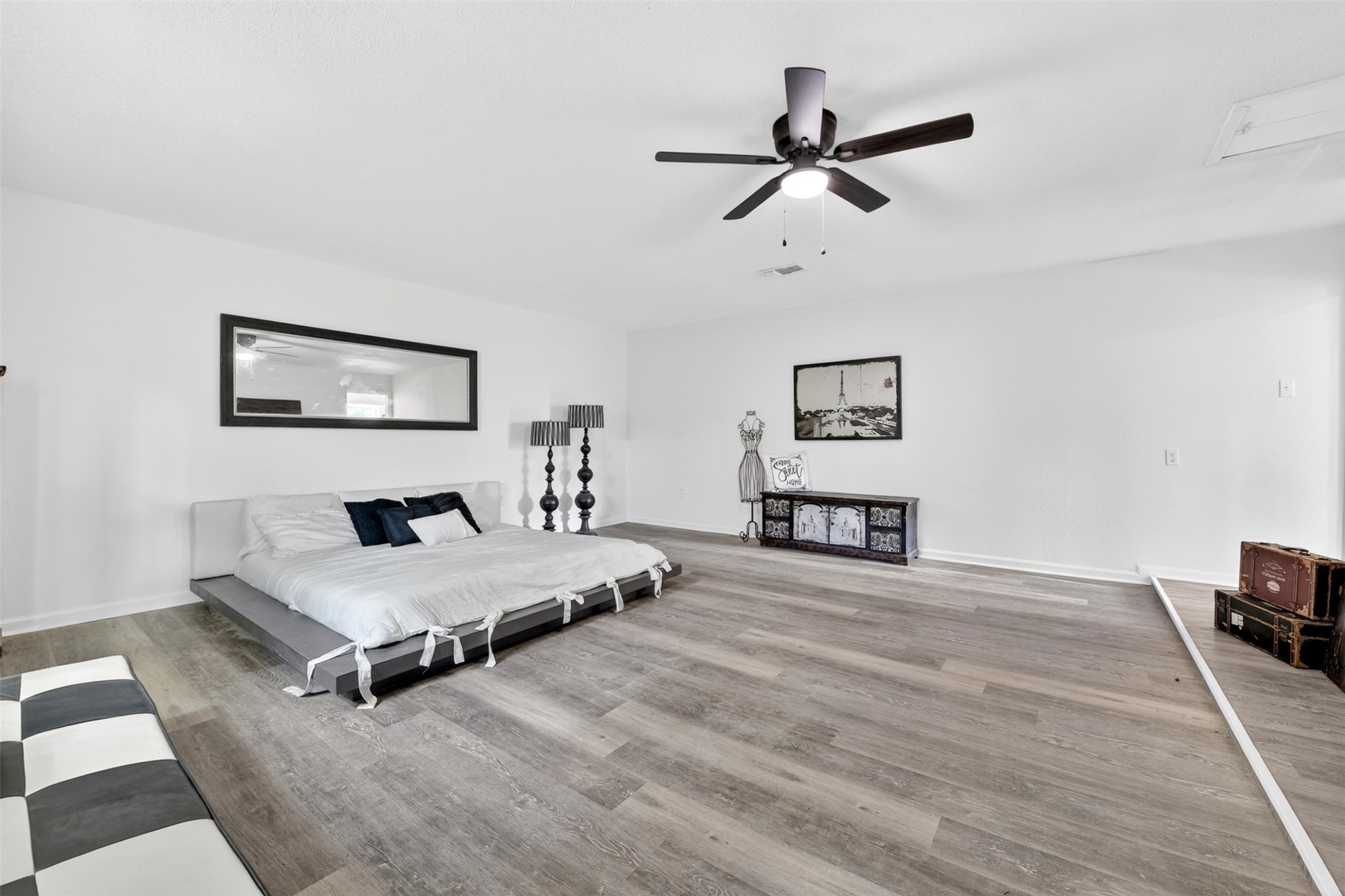 6412 Embassy Drive