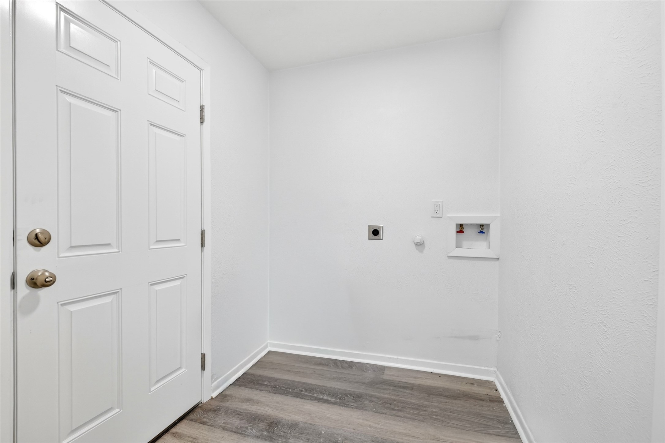 6412 Embassy Drive