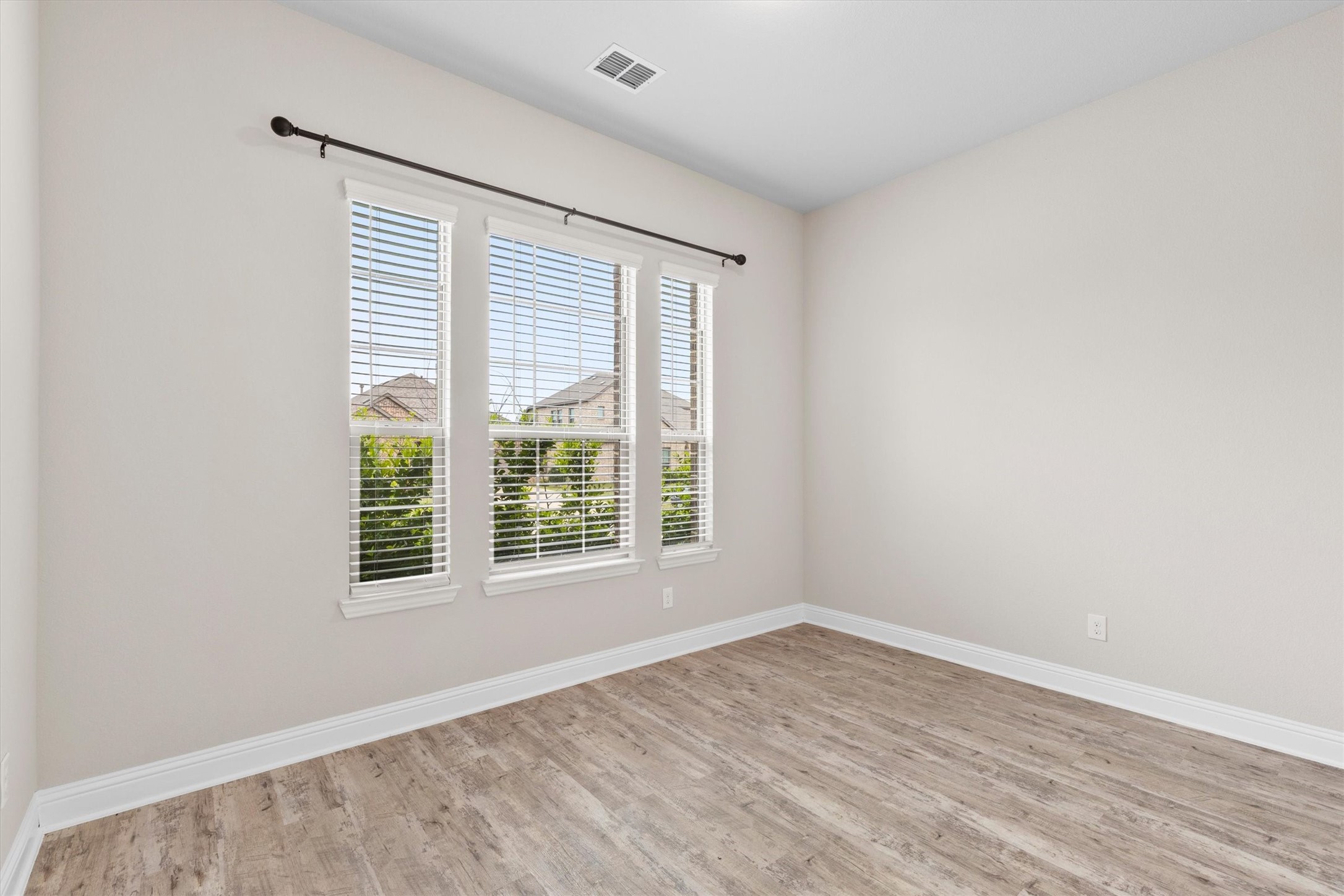 576 Spruce Trail