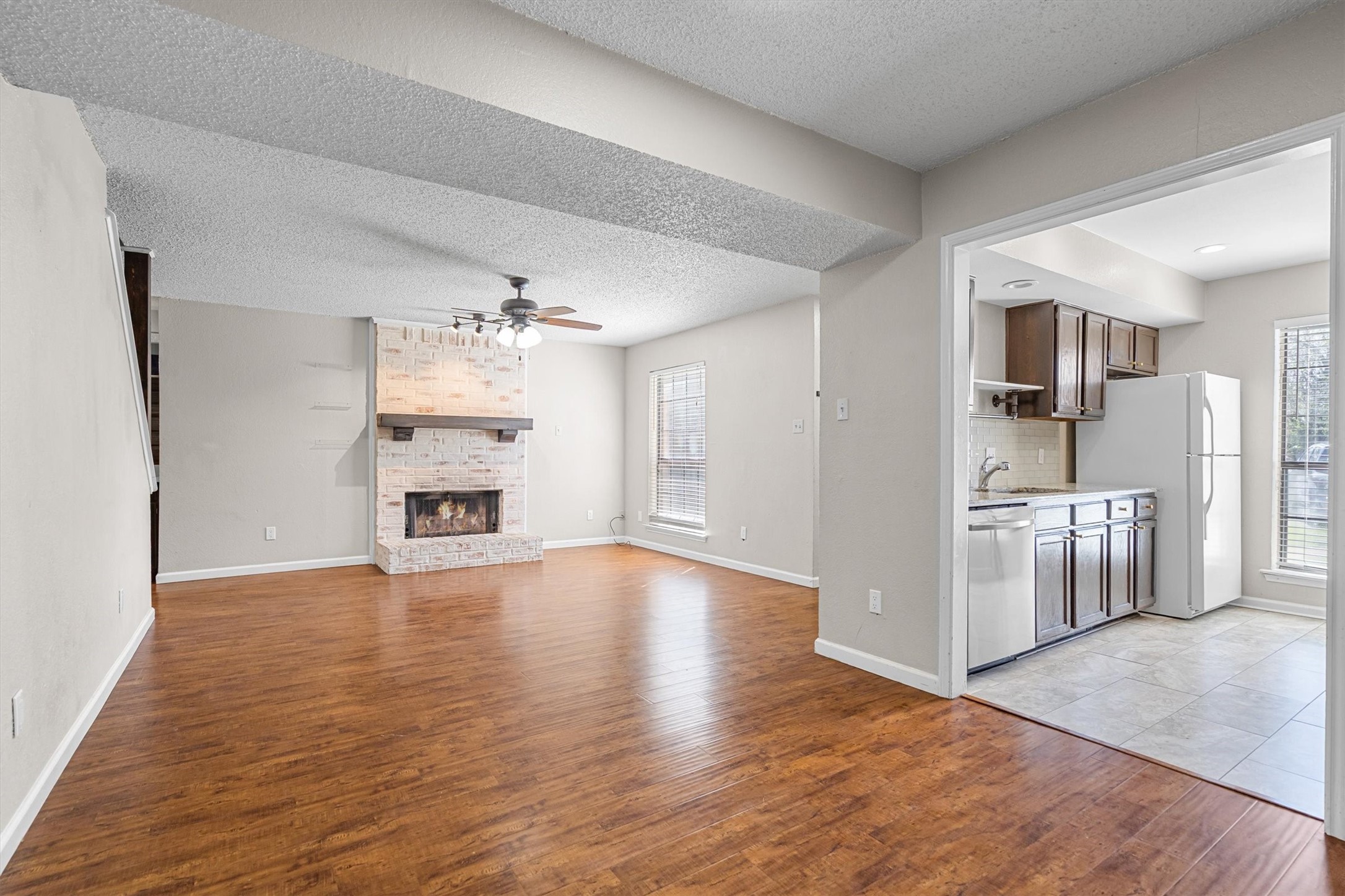 710 Peach Court