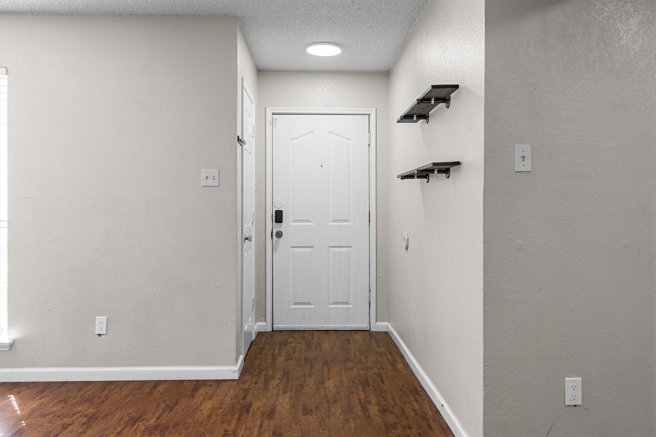 710 Peach Court