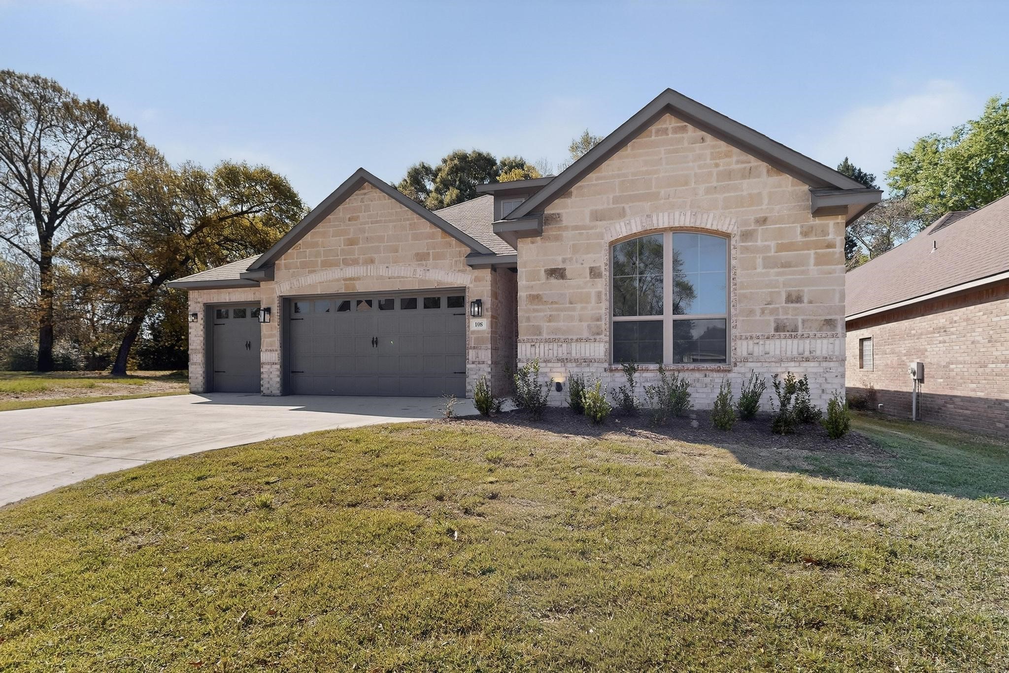108 Palomita Circle
