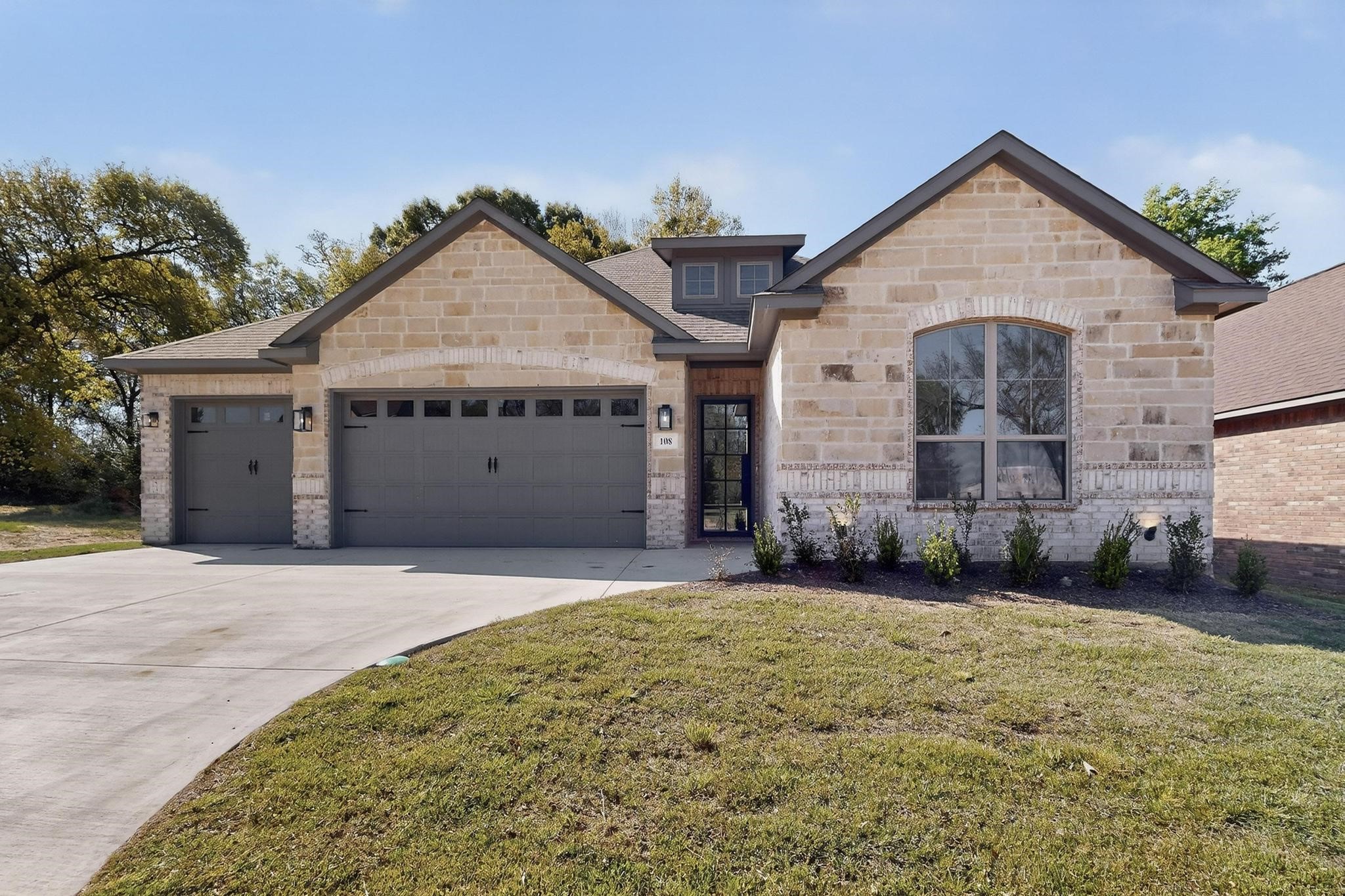 108 Palomita Circle