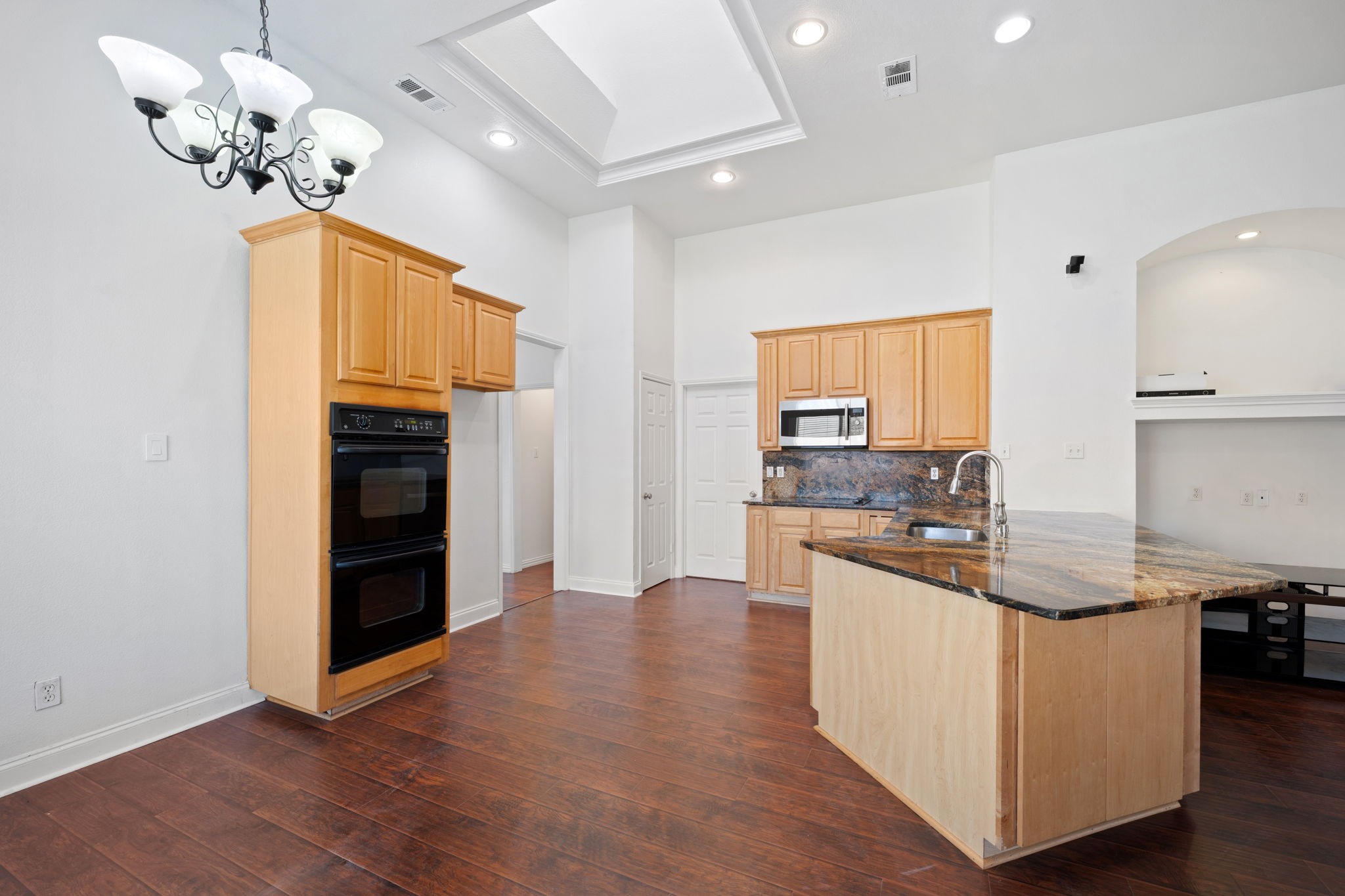 516 Castleford Drive