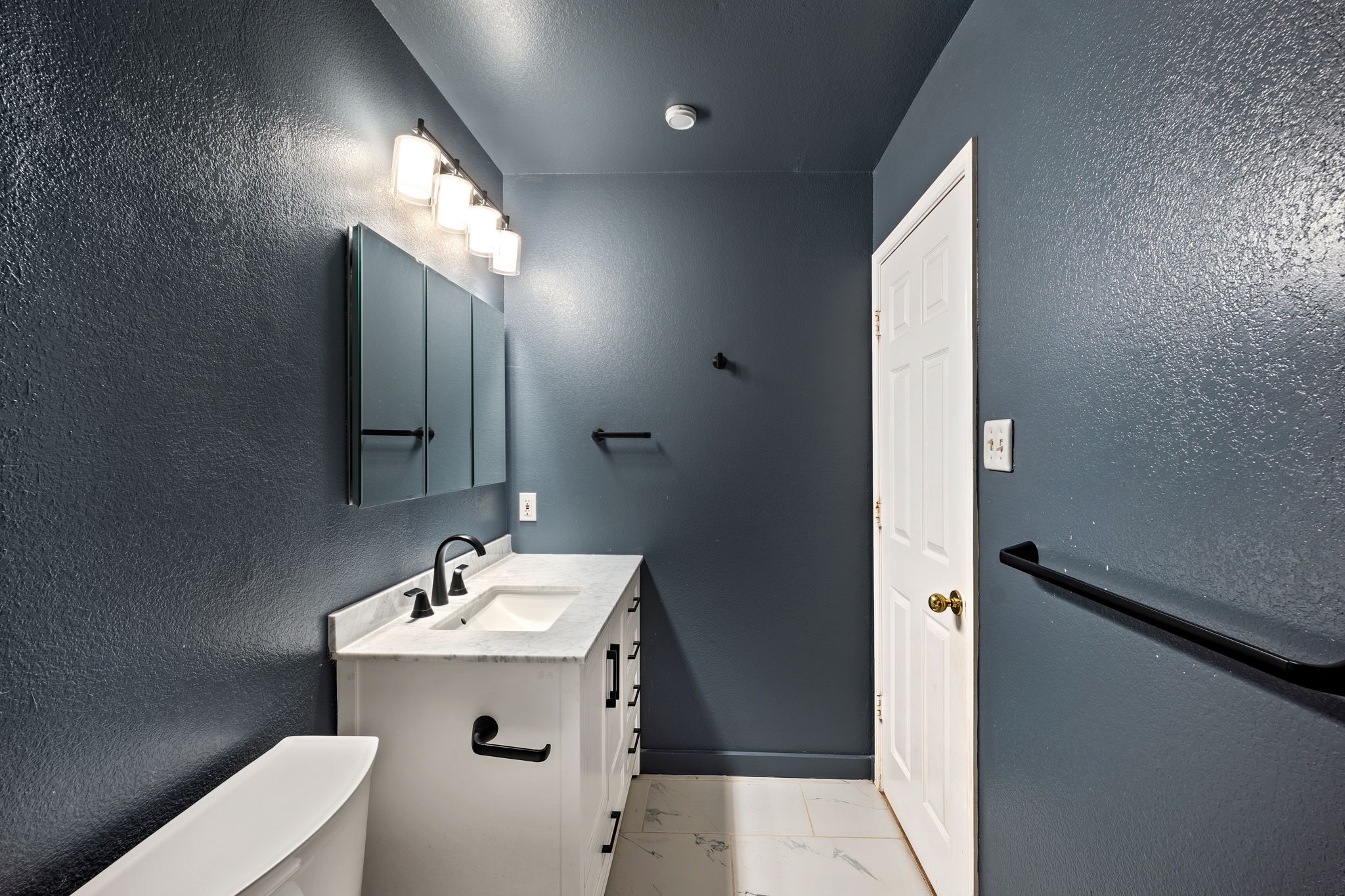 516 Castleford Drive