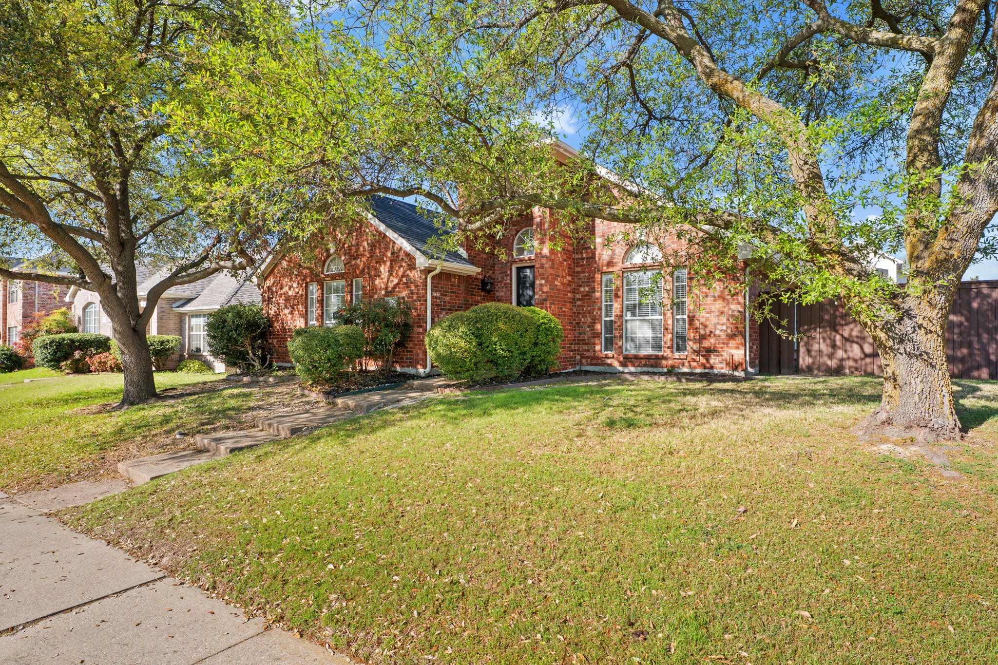 516 Castleford Drive