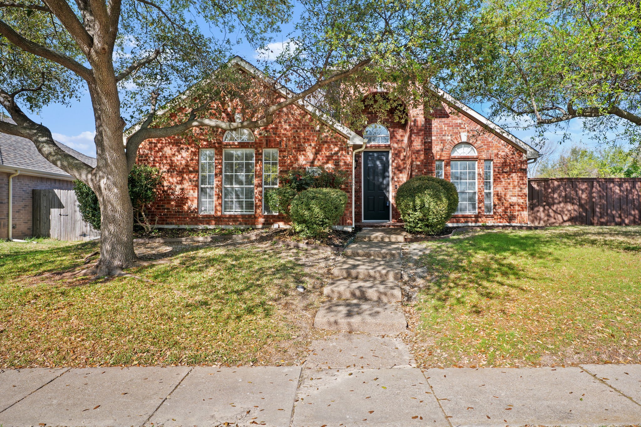 516 Castleford Drive
