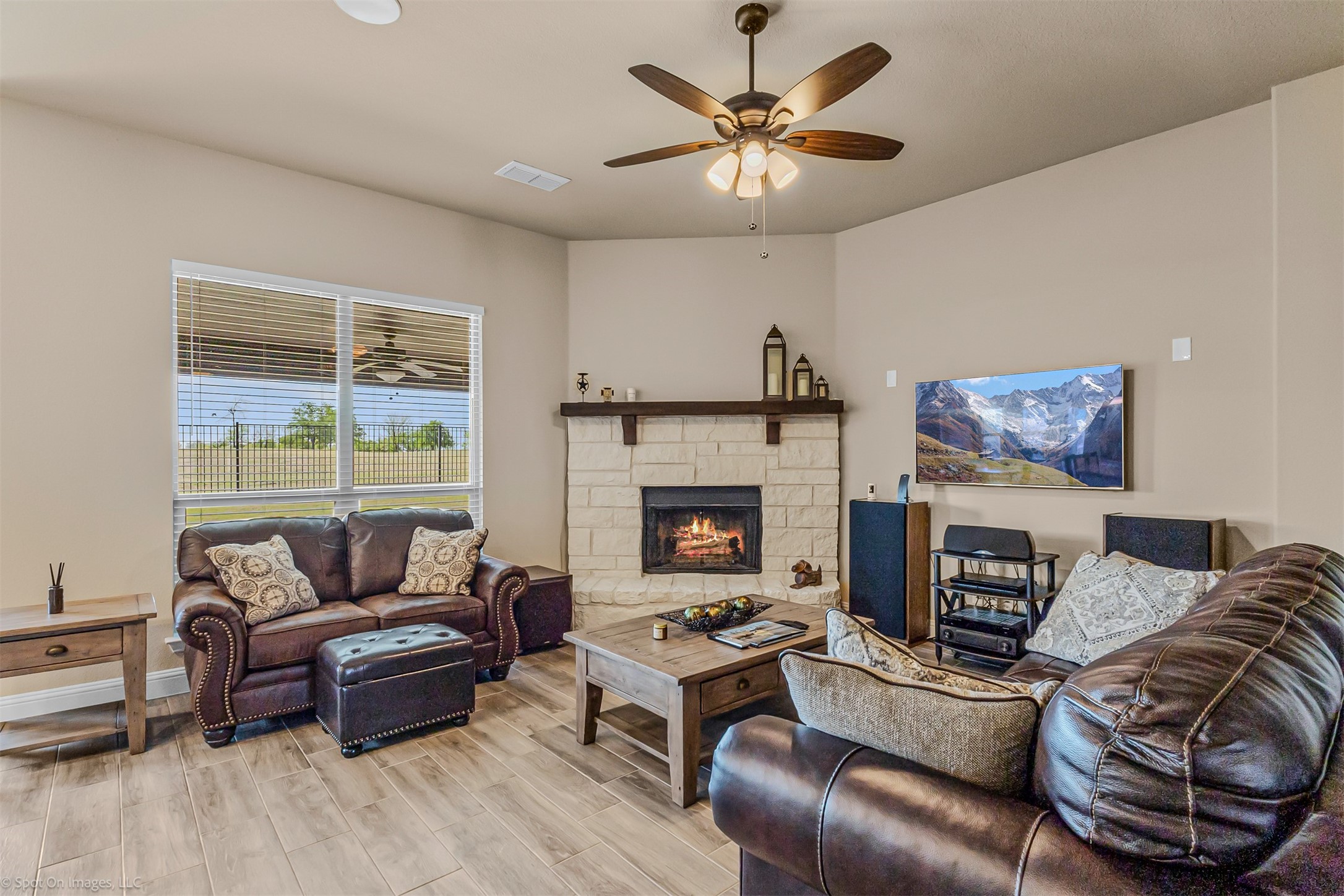 2902 Lampasas Drive