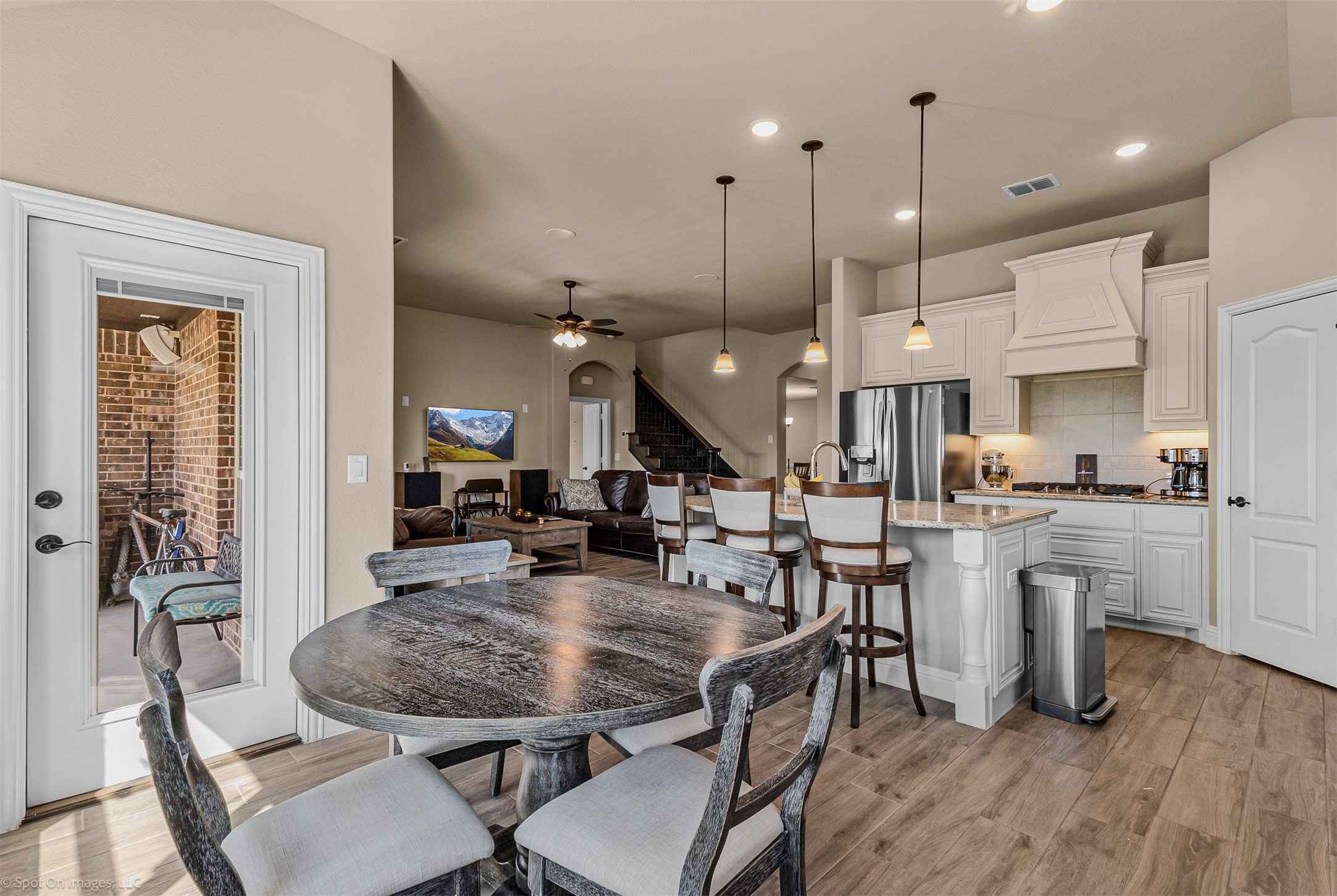 2902 Lampasas Drive