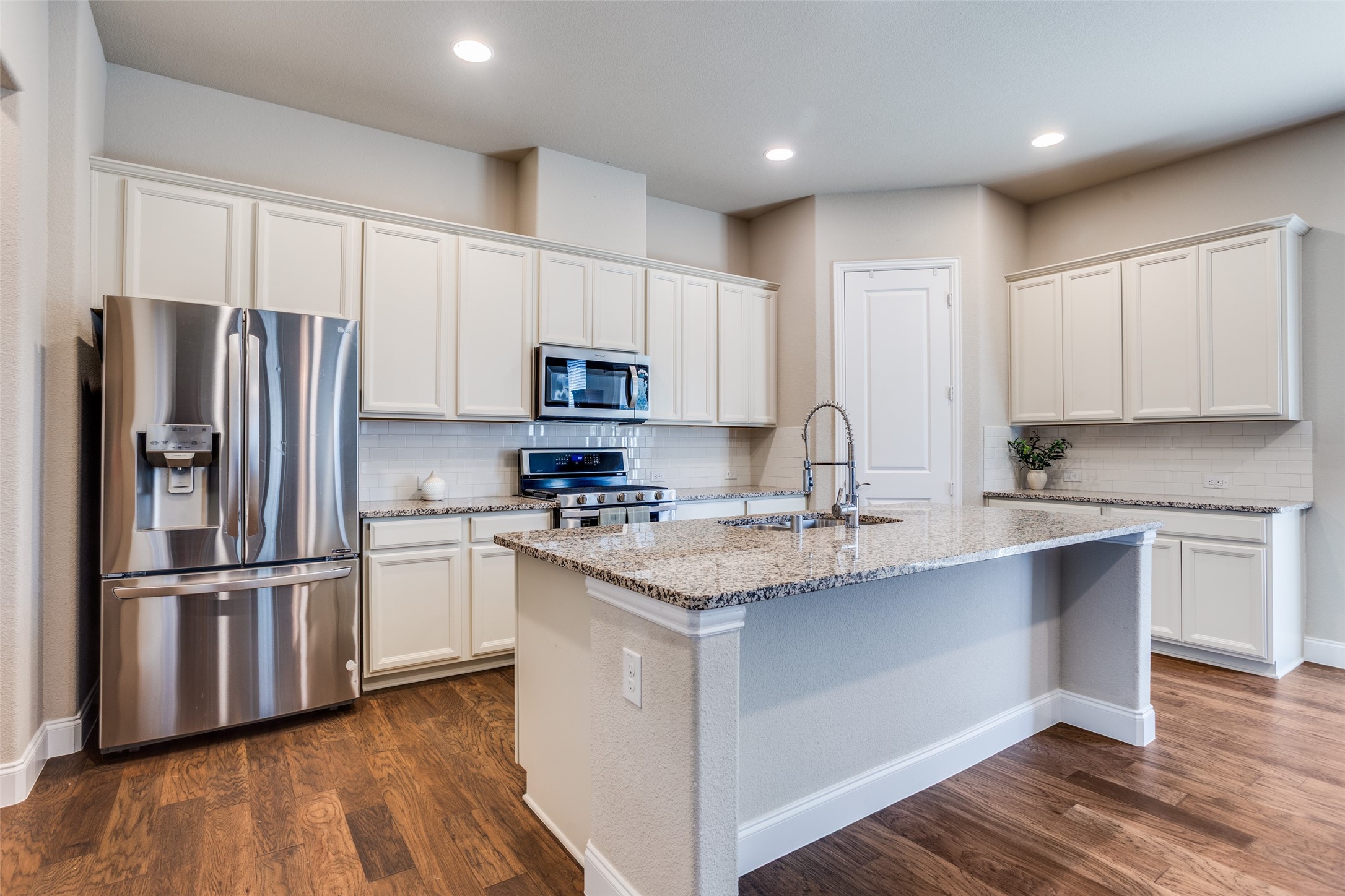 1428 Pebble Way
