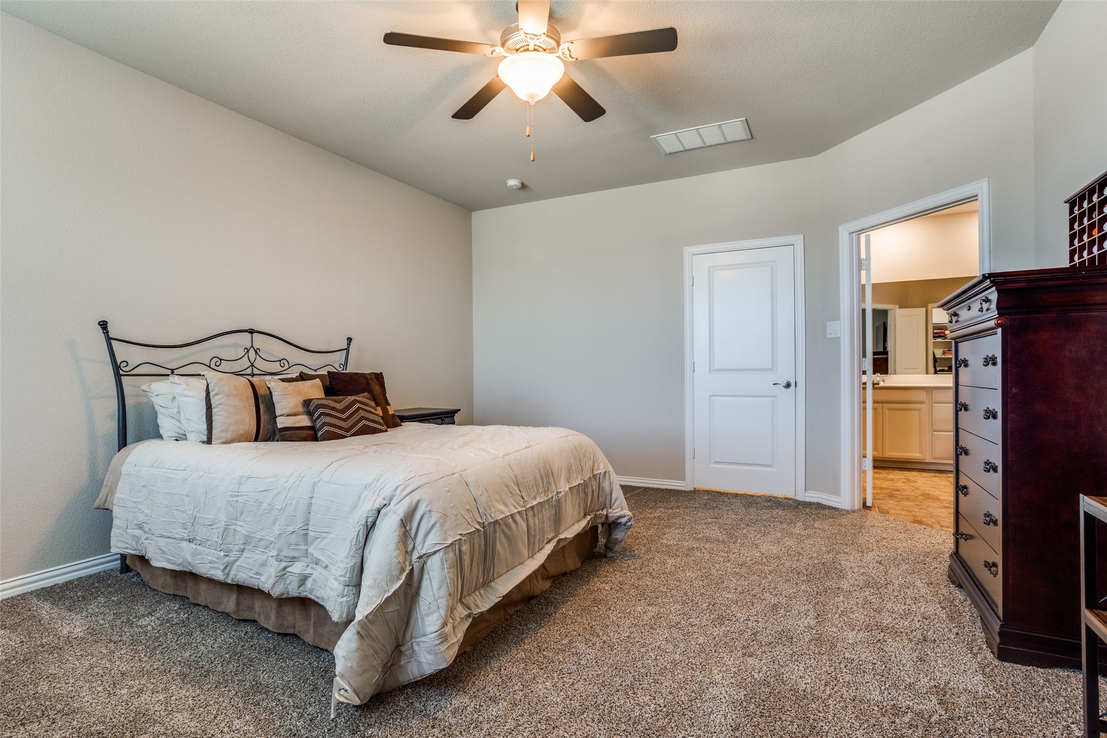 1428 Pebble Way