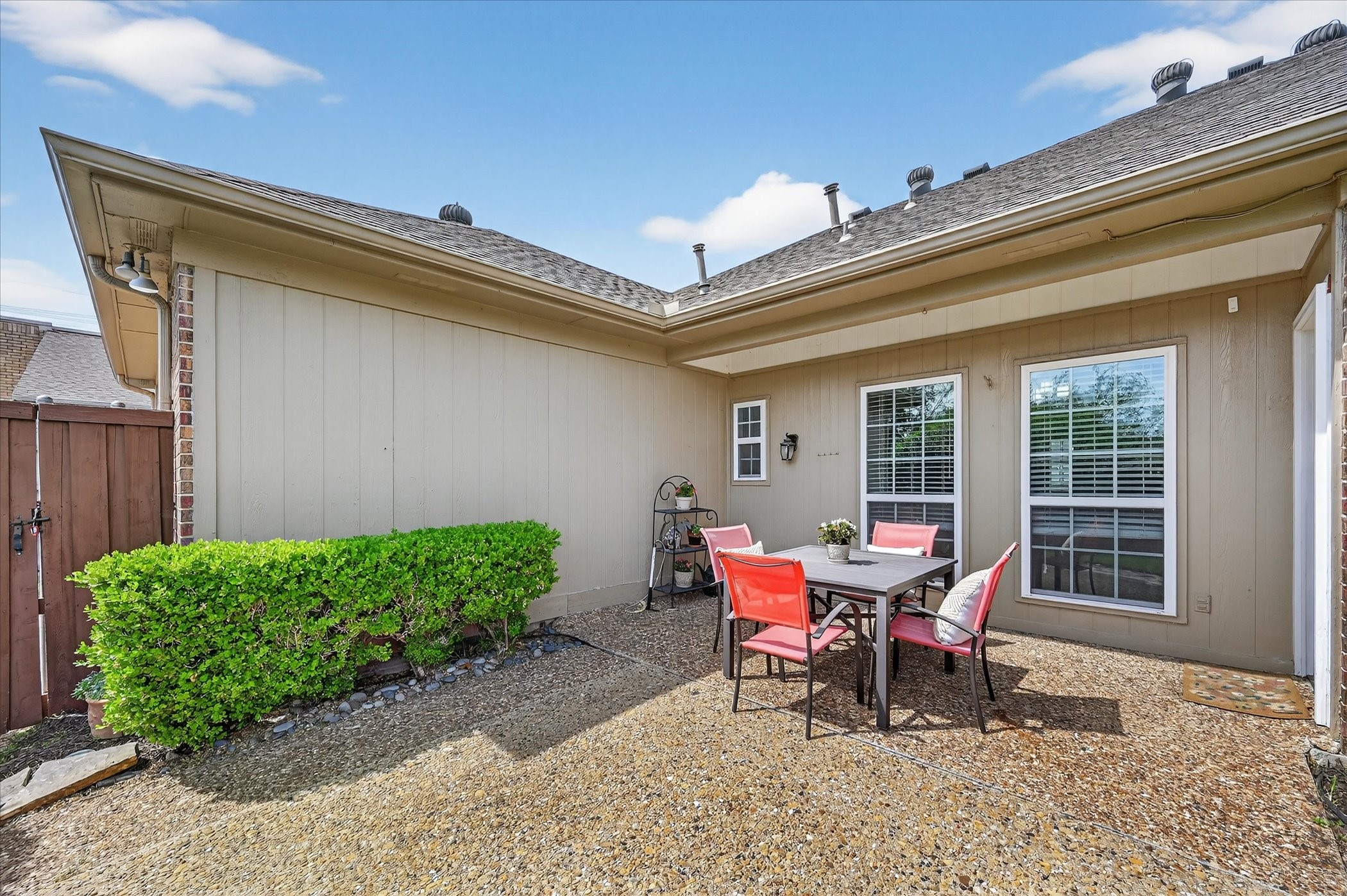 1321 Watersedge Drive