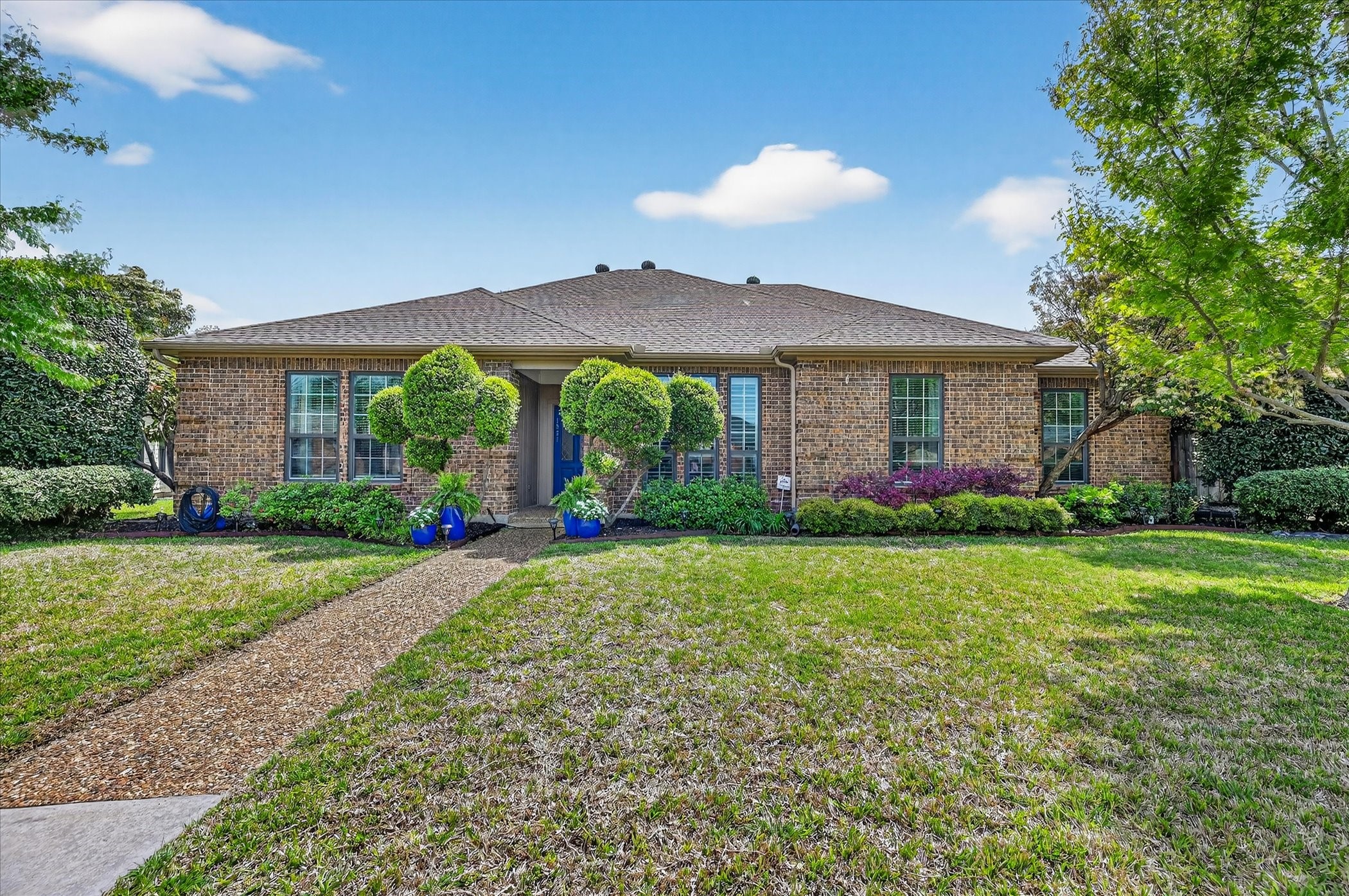 1321 Watersedge Drive