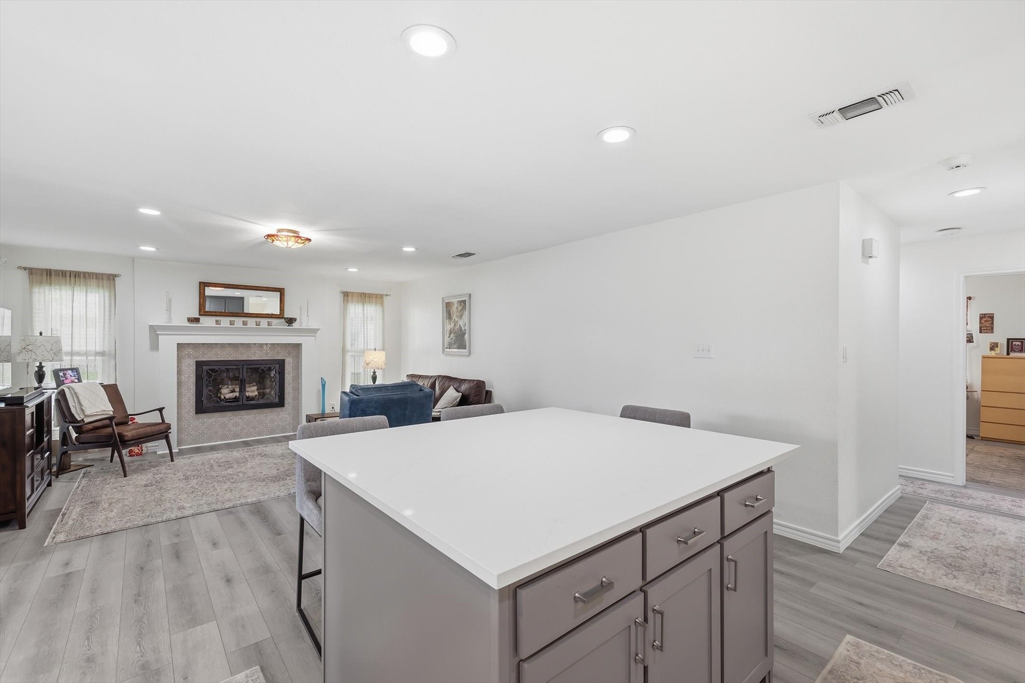 2317 Quail Lane