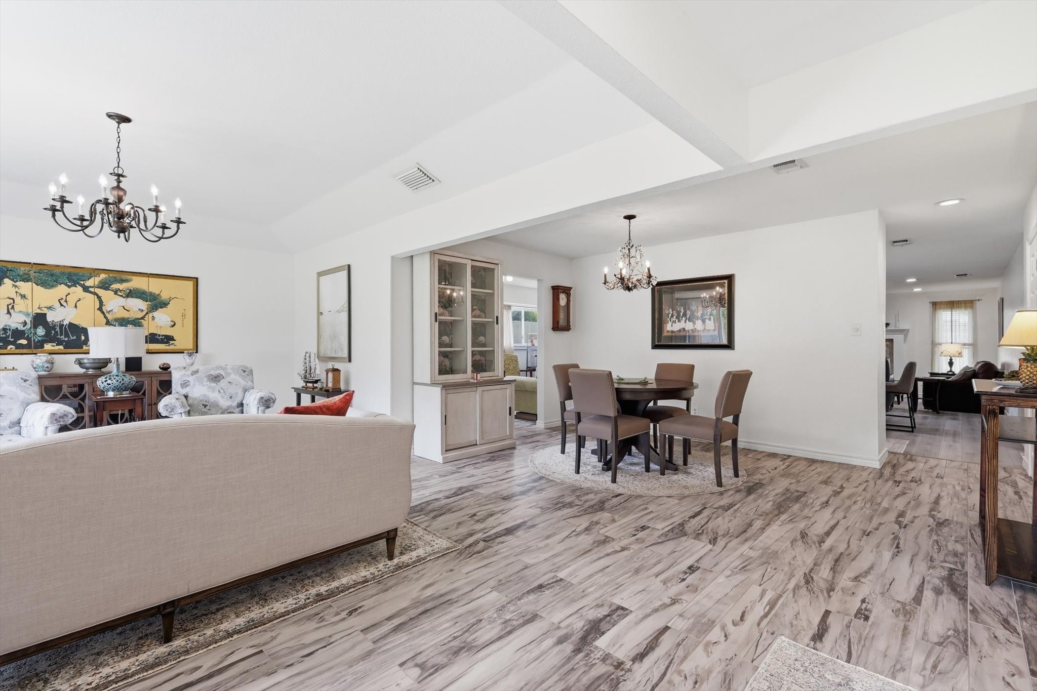 2317 Quail Lane