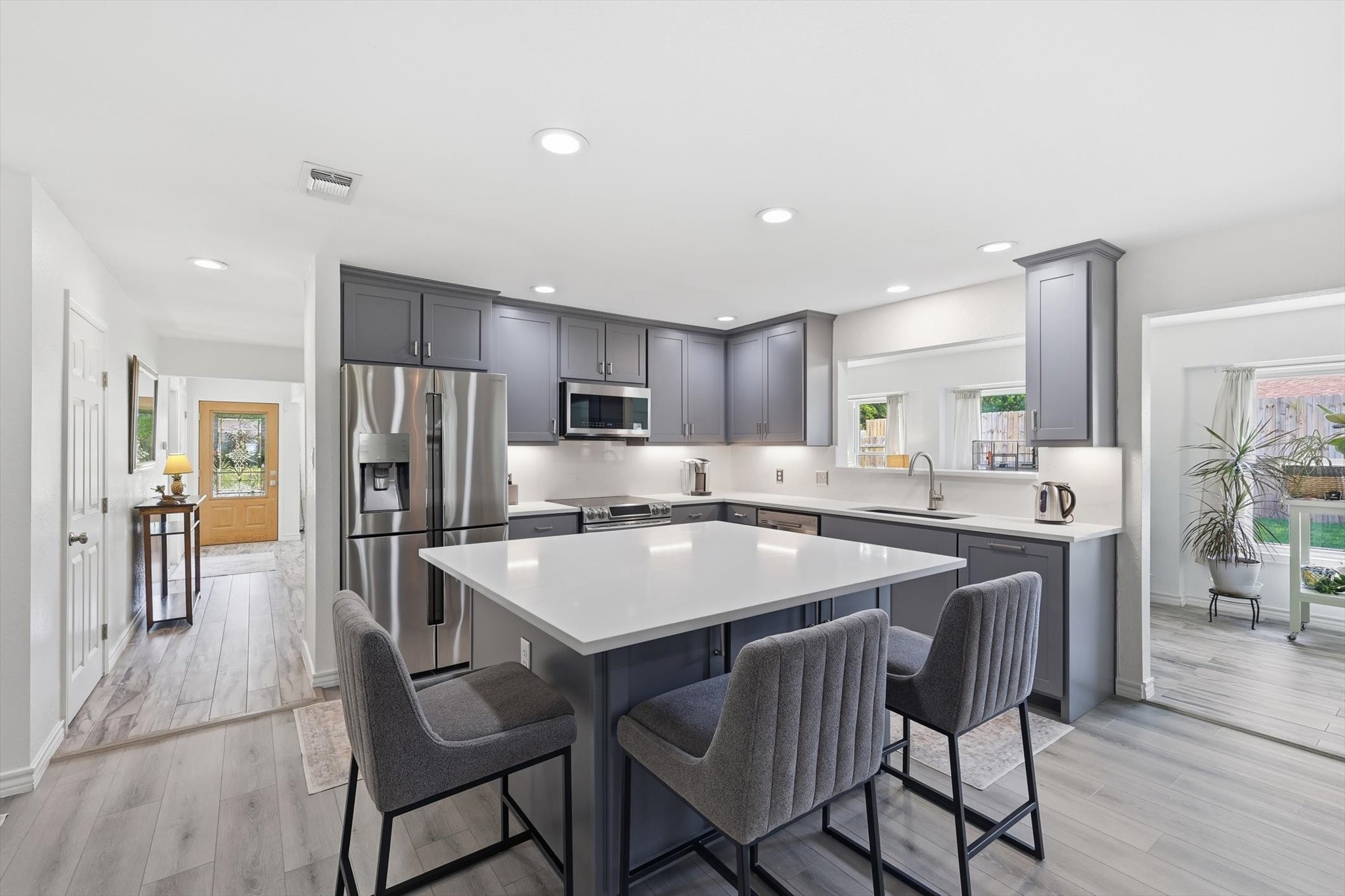 2317 Quail Lane
