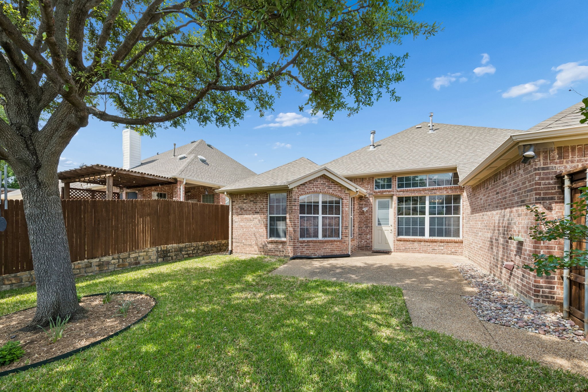 2209 Stonehenge Lane