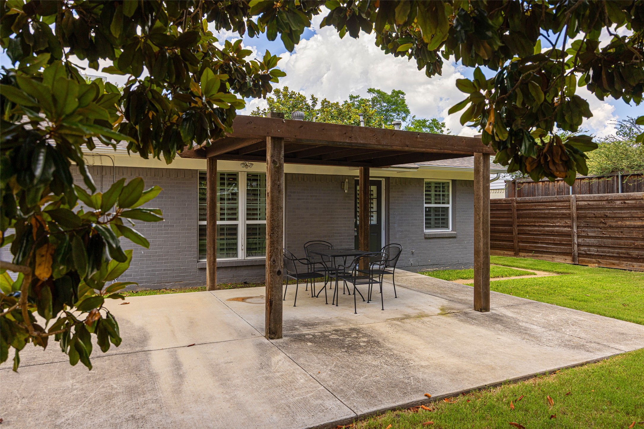 314 N Cottonwood Drive