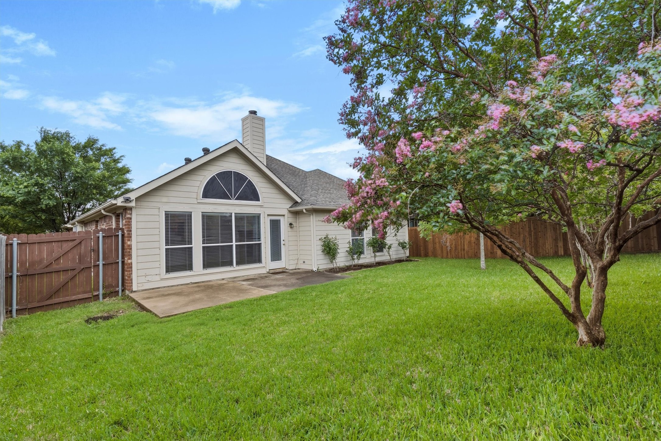 6803 Woodcrest Lane