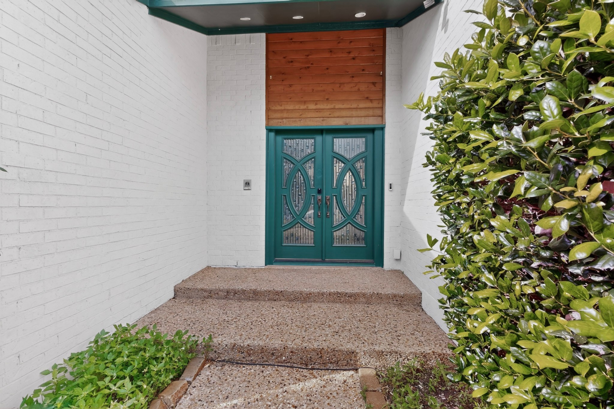 7109 Alpha Road